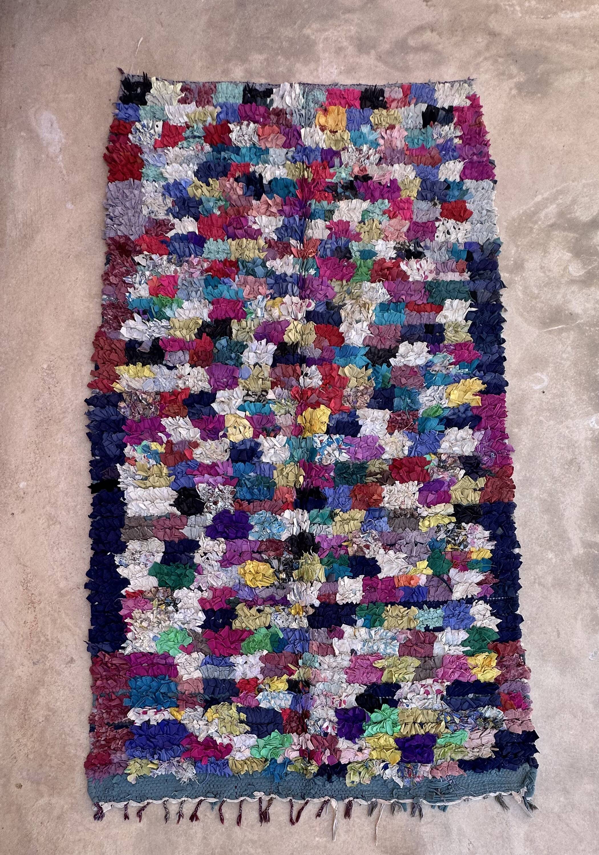 Colorful Boucherouite Moroccan rug - 141 x 254 cm