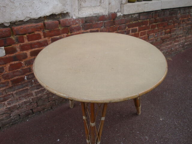 Table round rattan