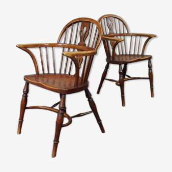 Set of two Windsor armchairs, English low backrest, 19th century