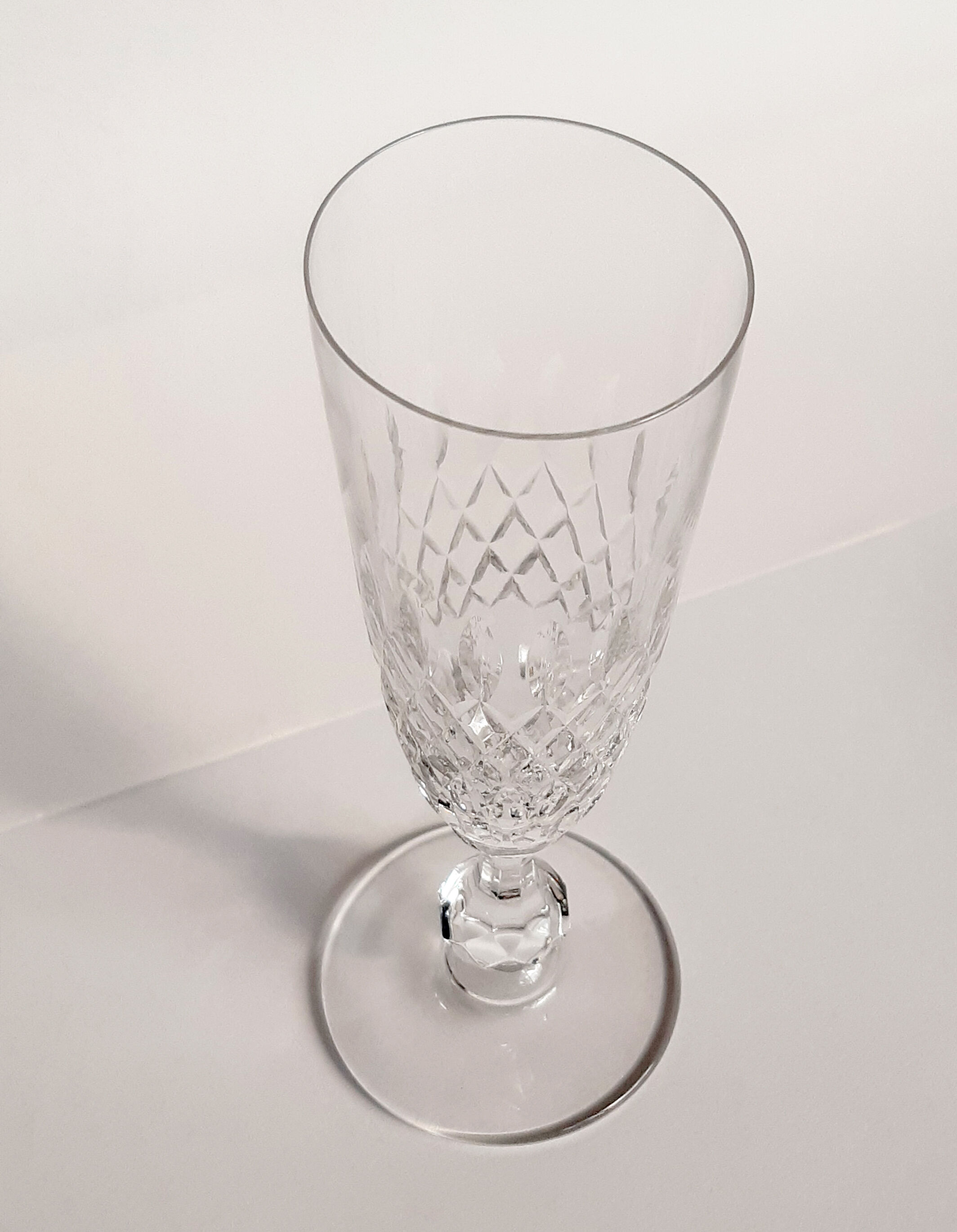 11 champagne flutes on foot in crystal saint louis collection messina model of 1973. stamped