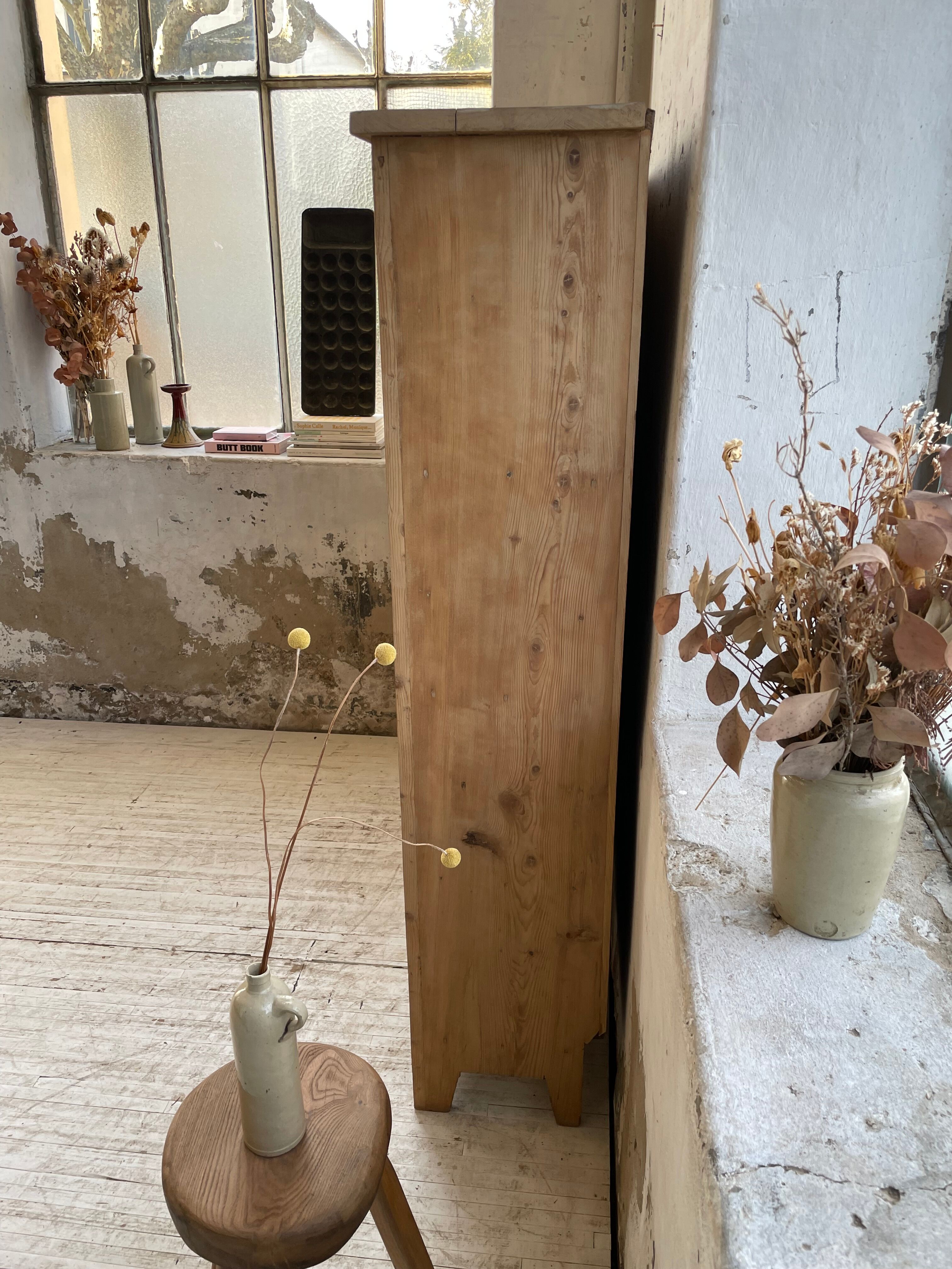 Wooden cabinet cuttery