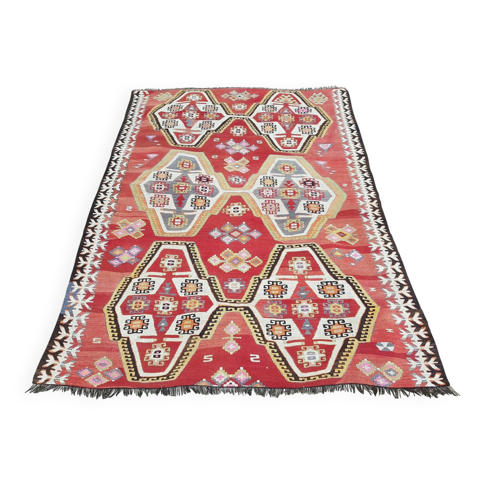 Vintage Turkish kilim, handwoven, 140x191 cm.
