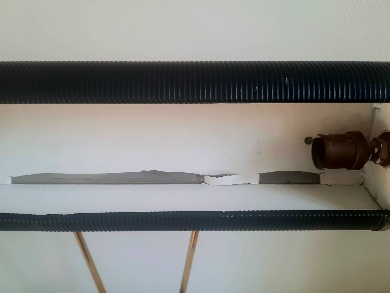 Jumo 71 lamp by eileen gray