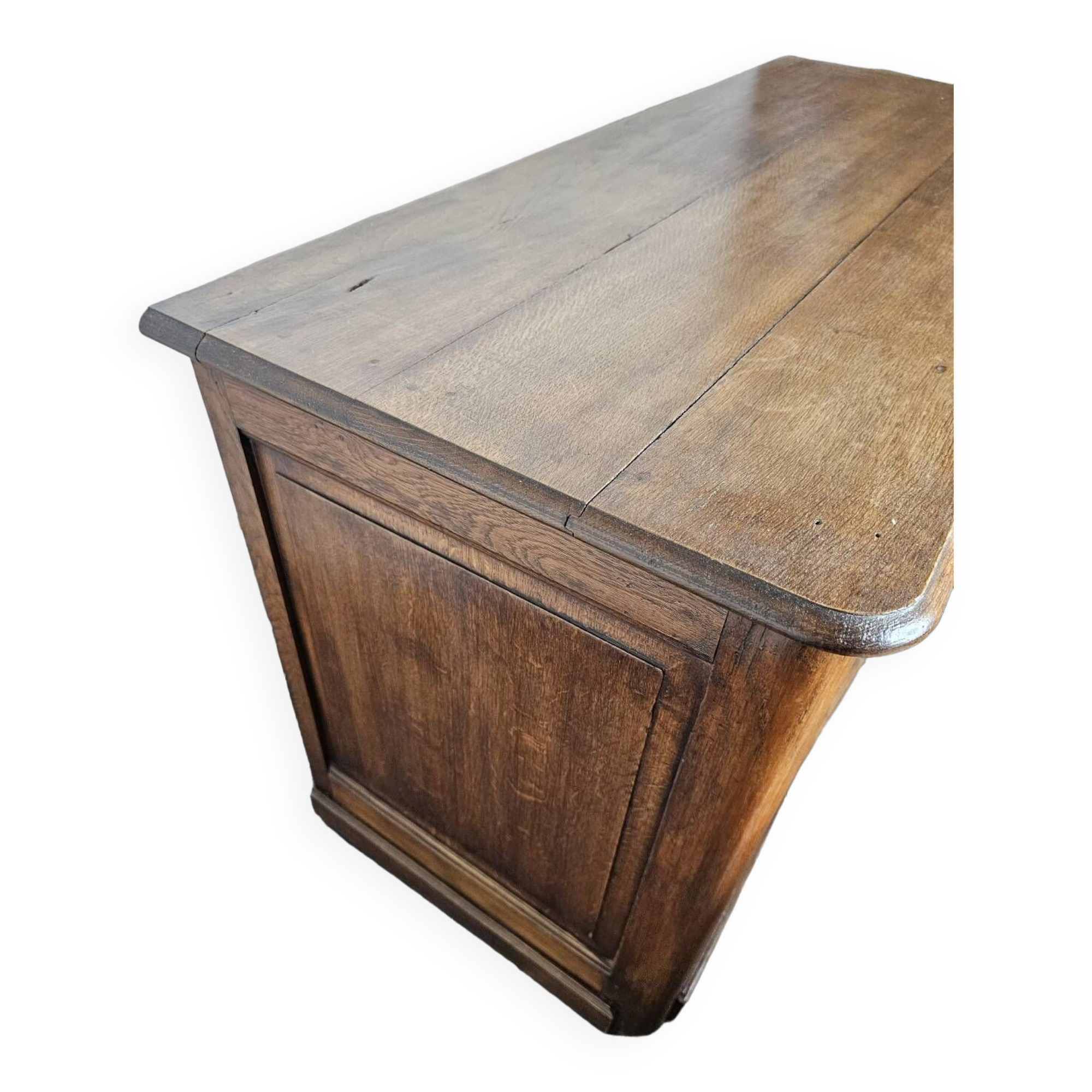 2-door oak sideboard