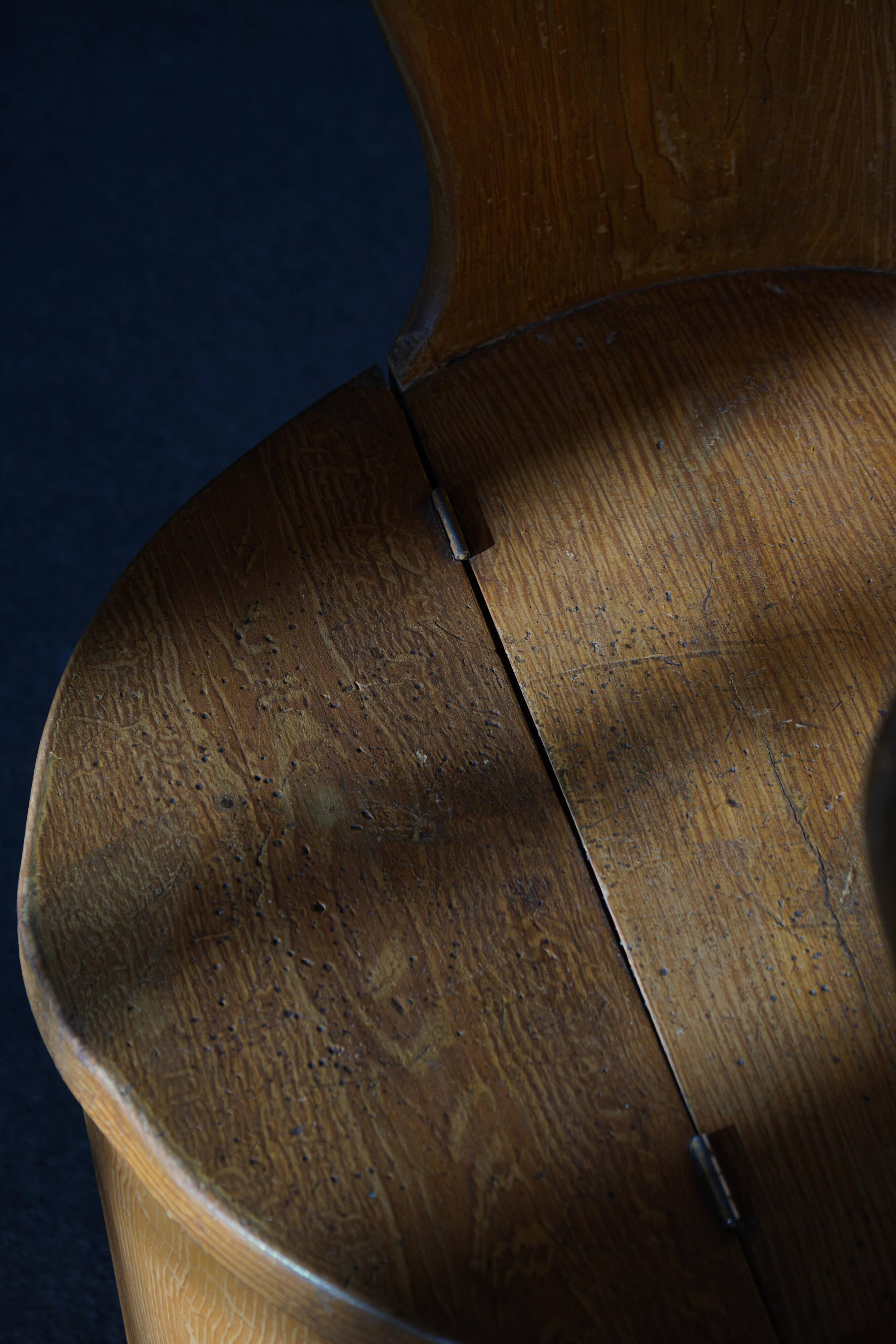 Modern Scandinavian style, Stump chair / "Kubstol" in pine, mid-20th century, 1950s.