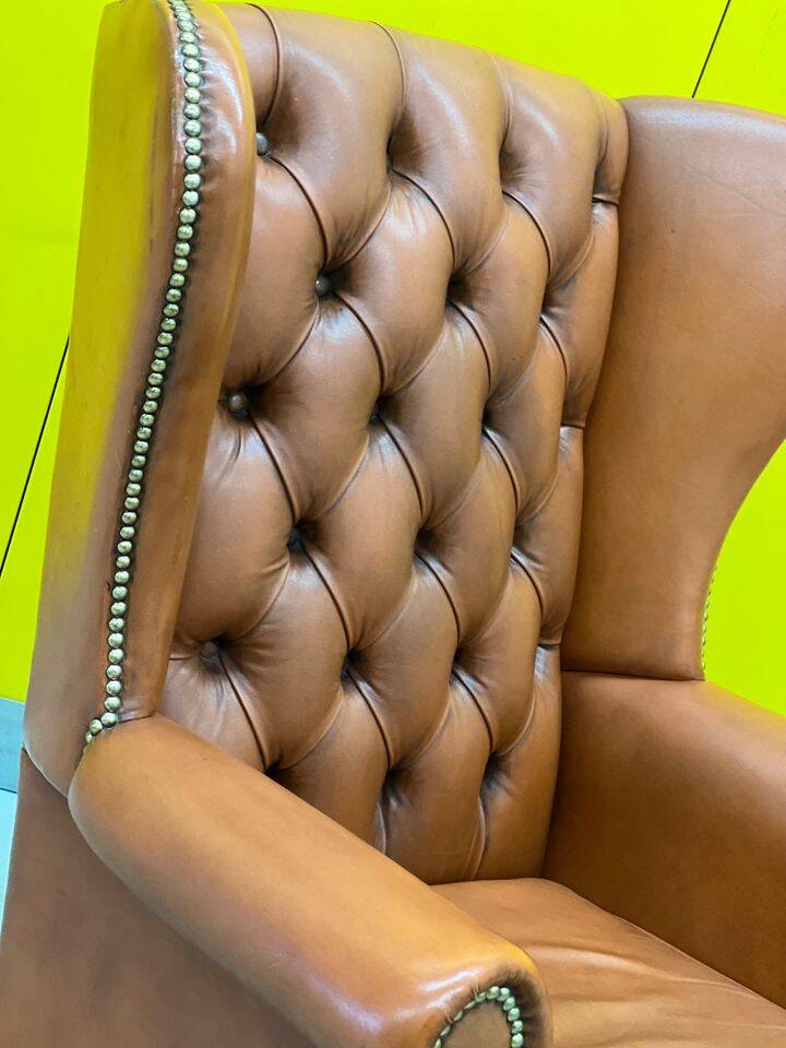 Fauteuil Chesterfield en cuir marron clair vintage