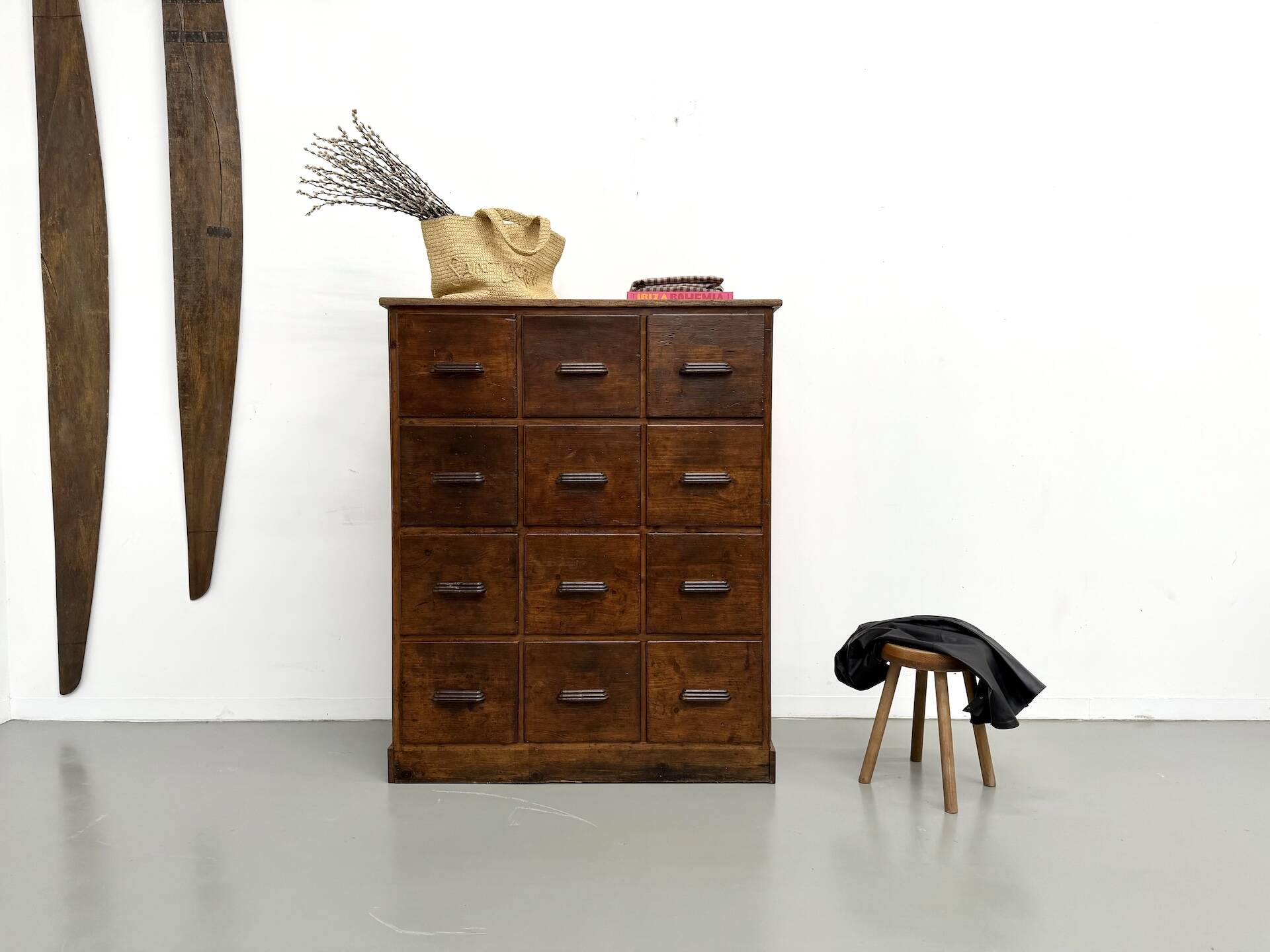 Meuble de métier ancien à 12 tiroirs, circa 1900