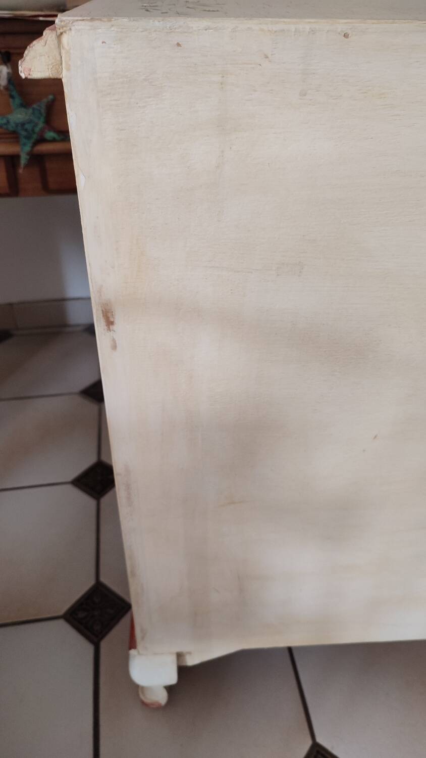Painted chest of drawers with floral decoration