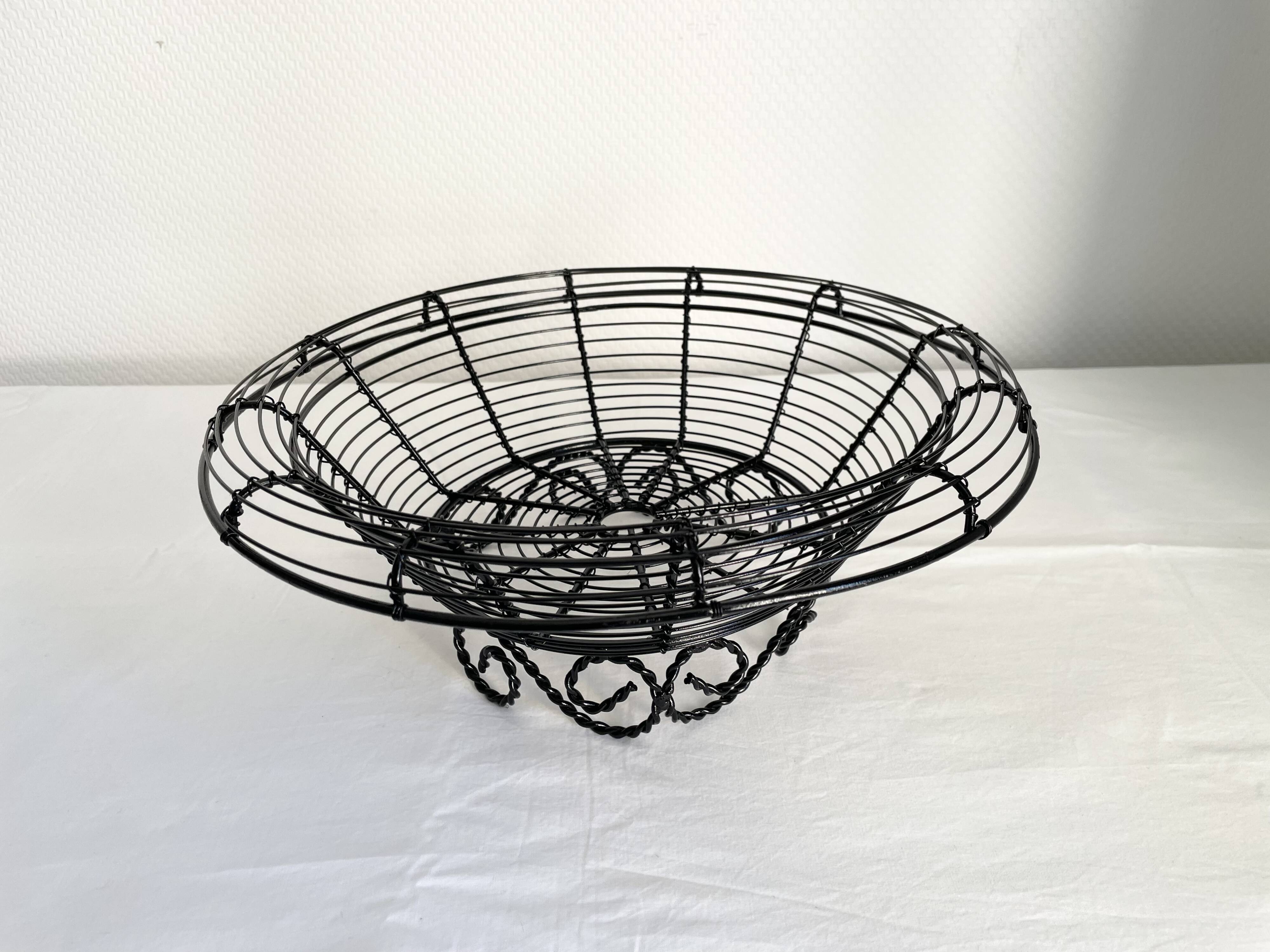 Wired metal basket
