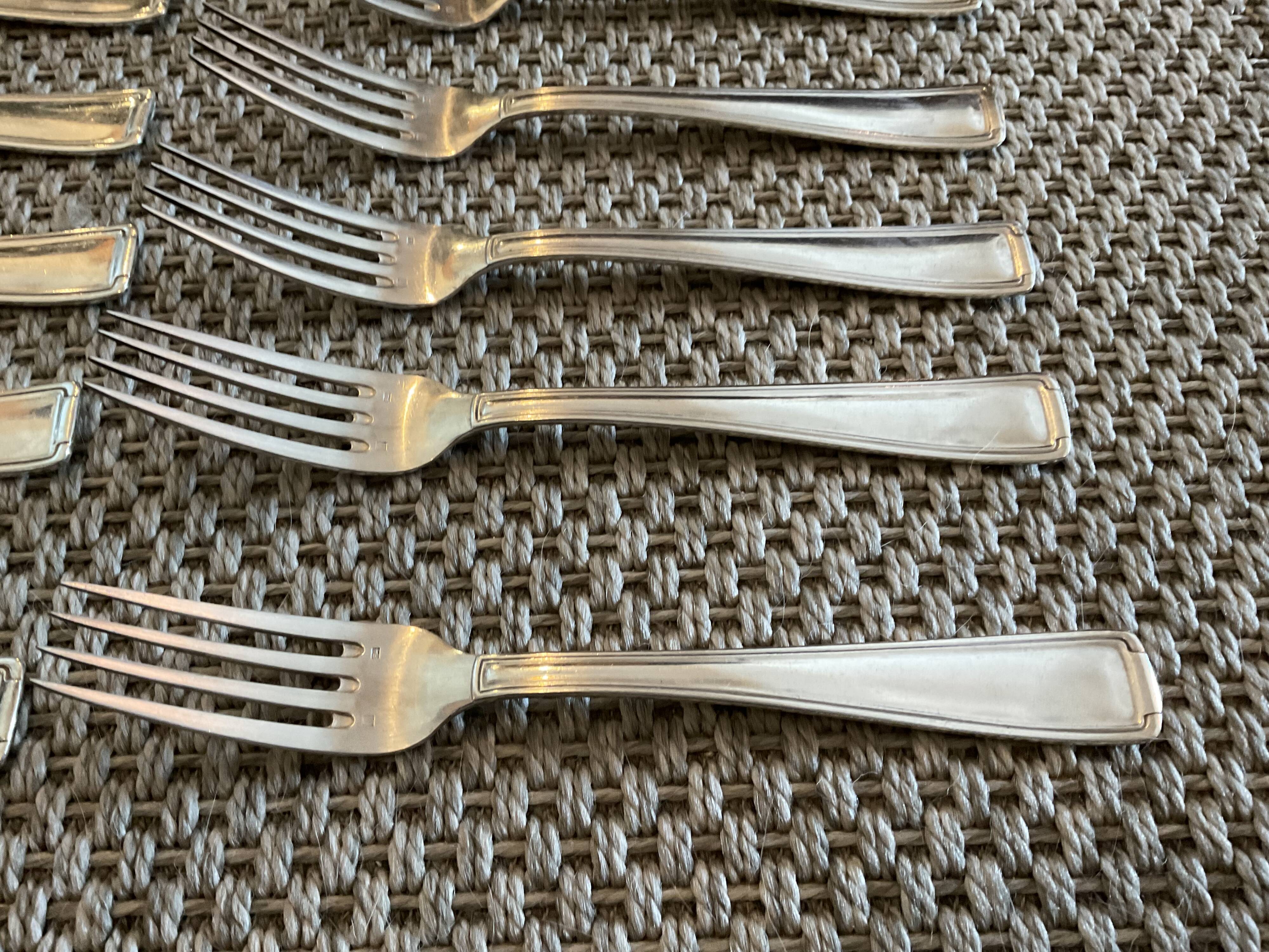 Box 12 spoons and 12 towels, House roussy toulouse