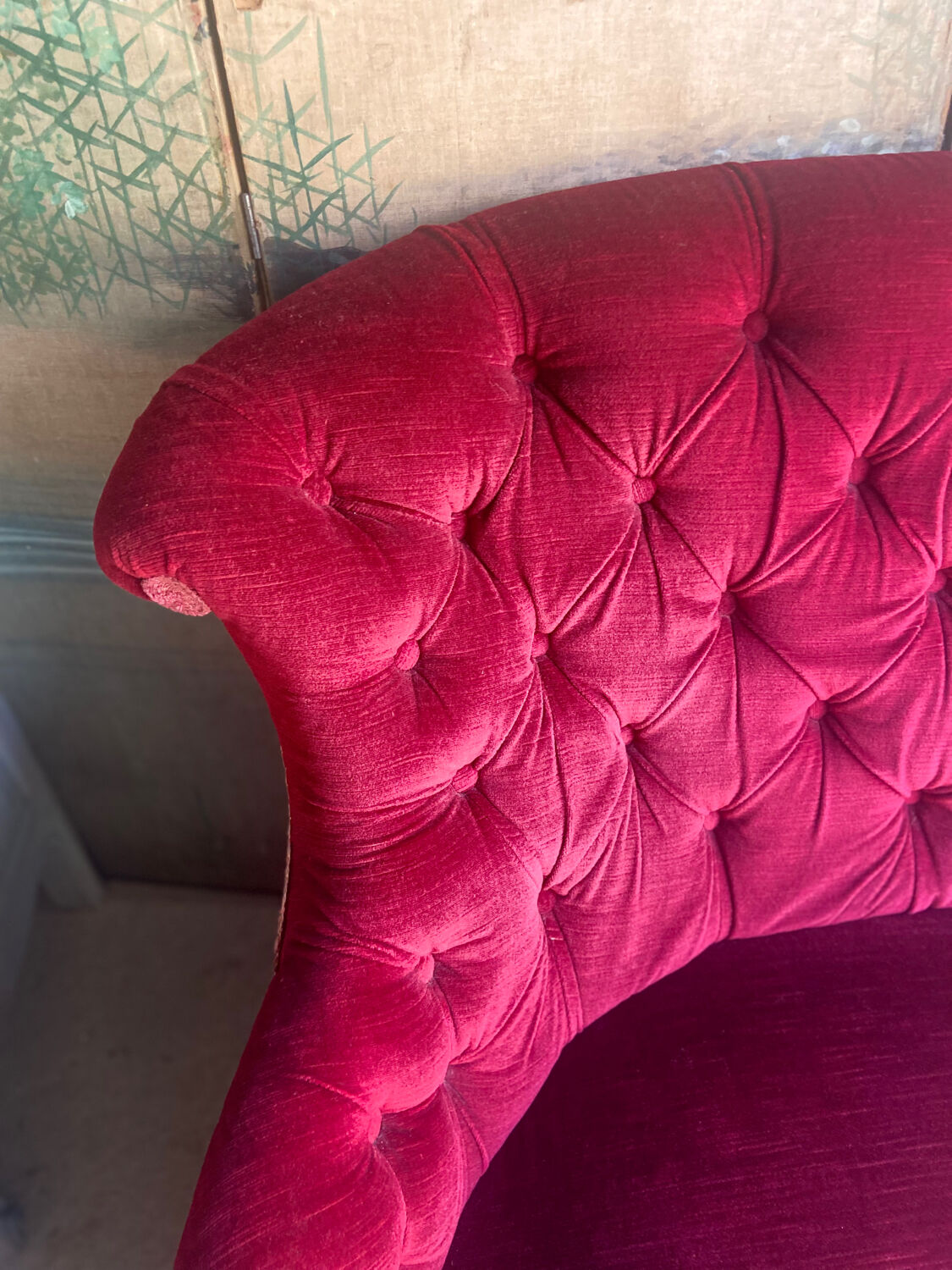 Small old Napoleon III toad sofa in red velvet