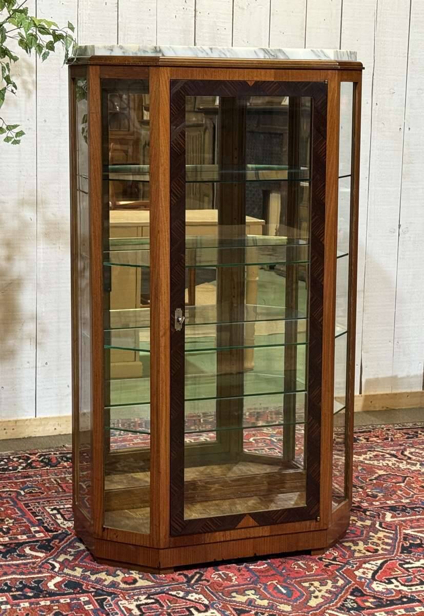 Vitrine Art déco en acajou, palissandre et dessus marbre blanc
