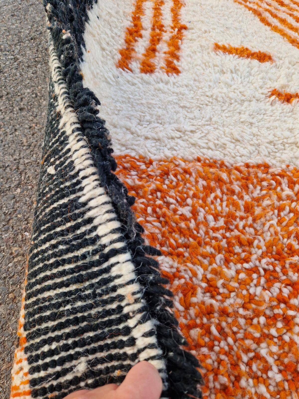 Moroccan handmade rug 2.5 x 1.5 m