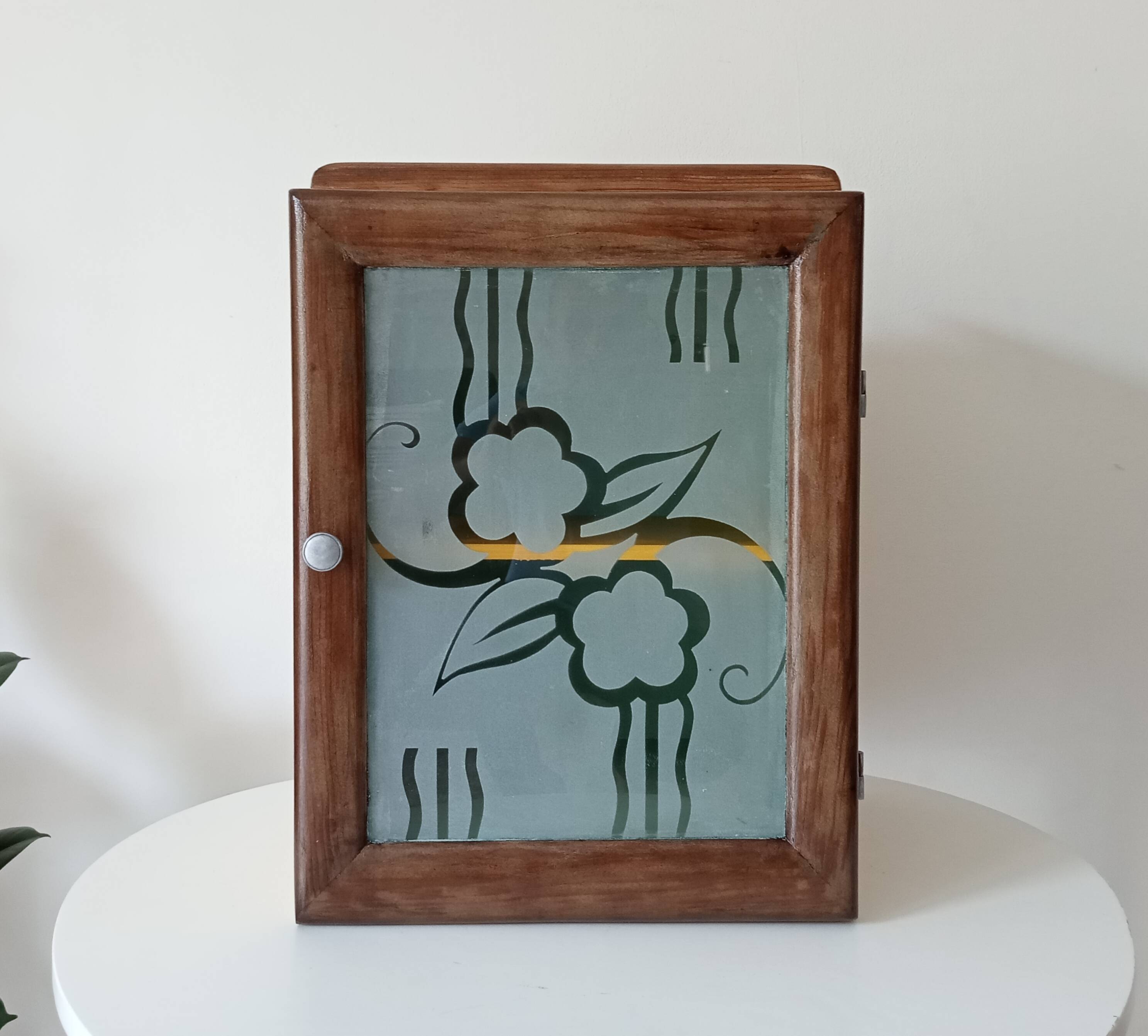 Vintage medicine cabinet 50s/60s