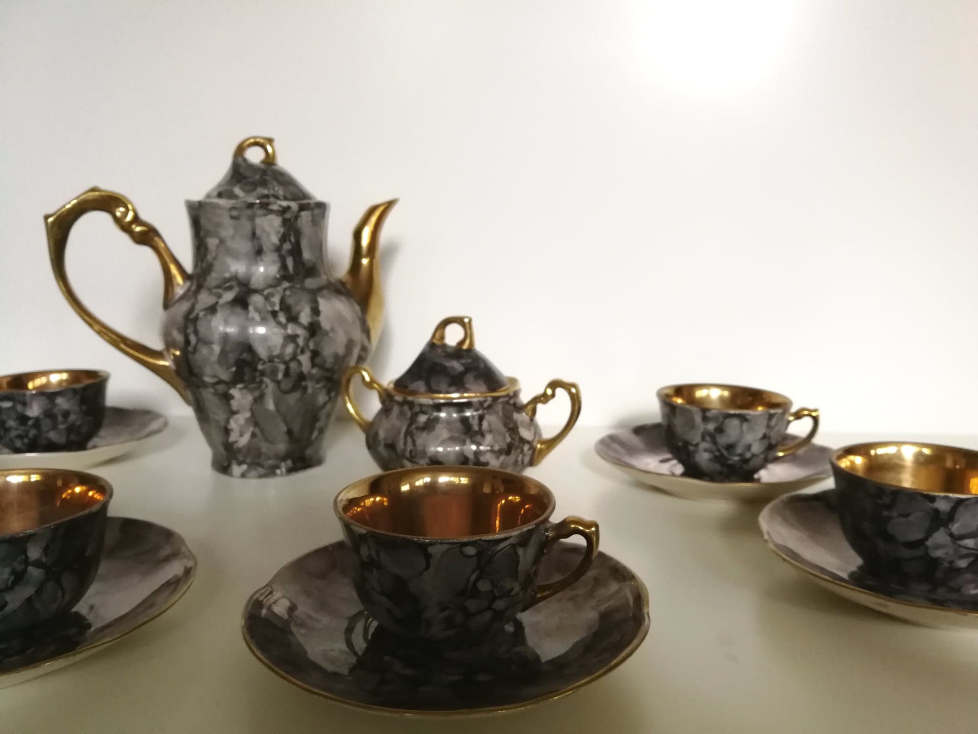 Chodziez porcelain tea service