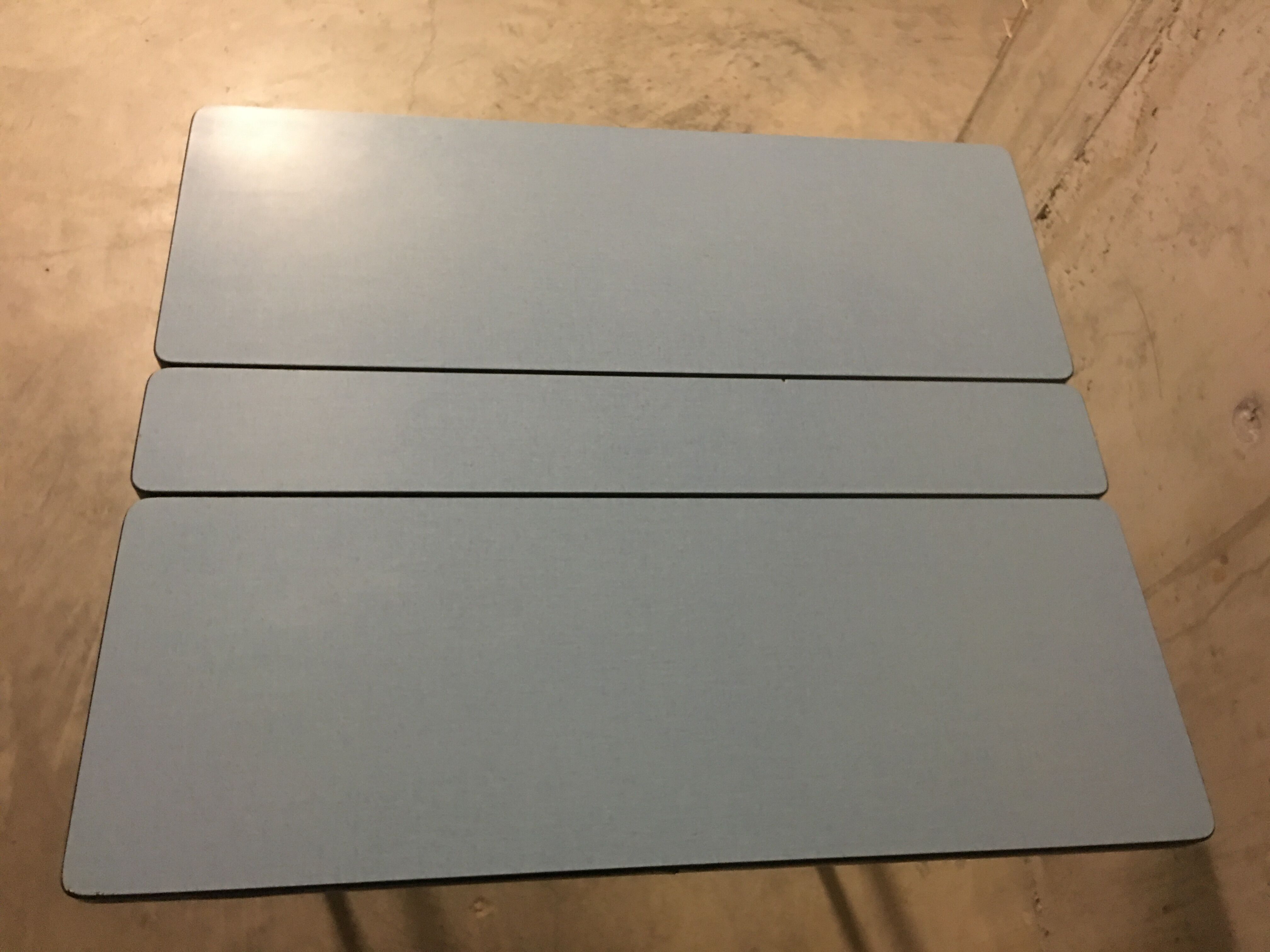 Folding table in 60s formica