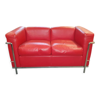 2-seater sofa LC2 from Cassina