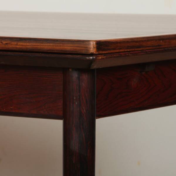 Table de repas par Svend Erik Jensen pour Møbelfabrik, 1960