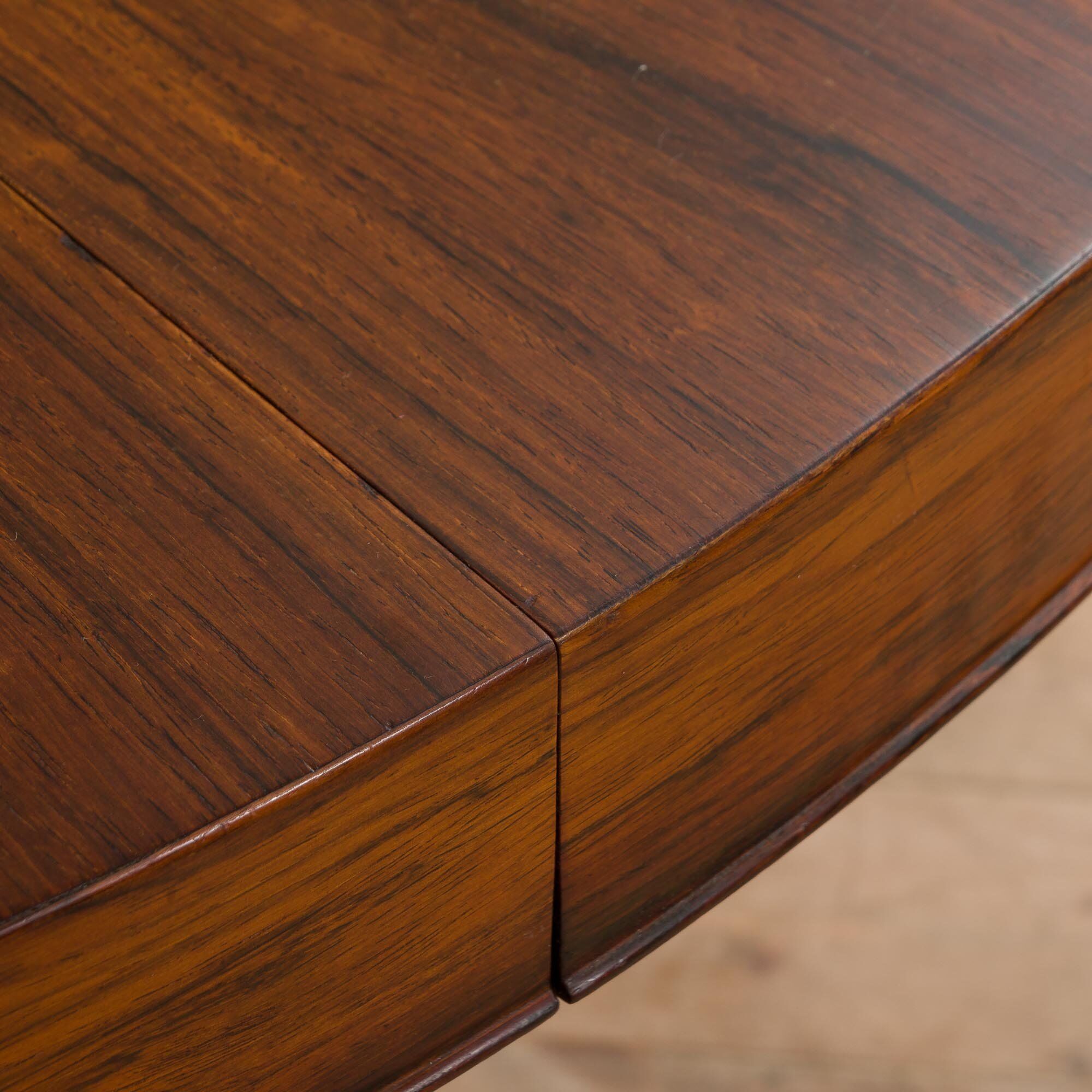 Rosewood extendable dining table by Severin Hansen for Haslev Møbelsnedkeri, 1960s