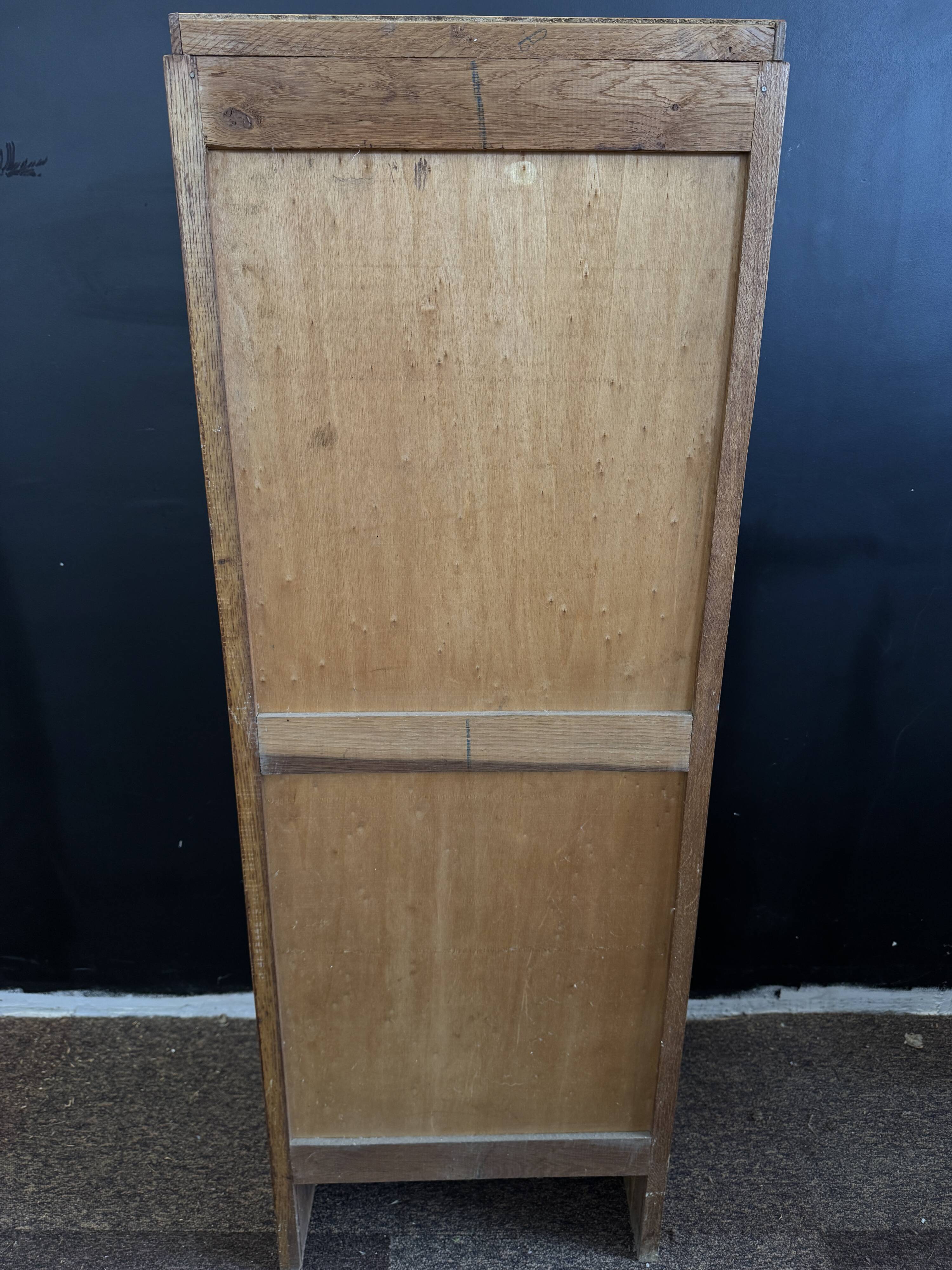 Filing cabinet, wooden curtain cabinet