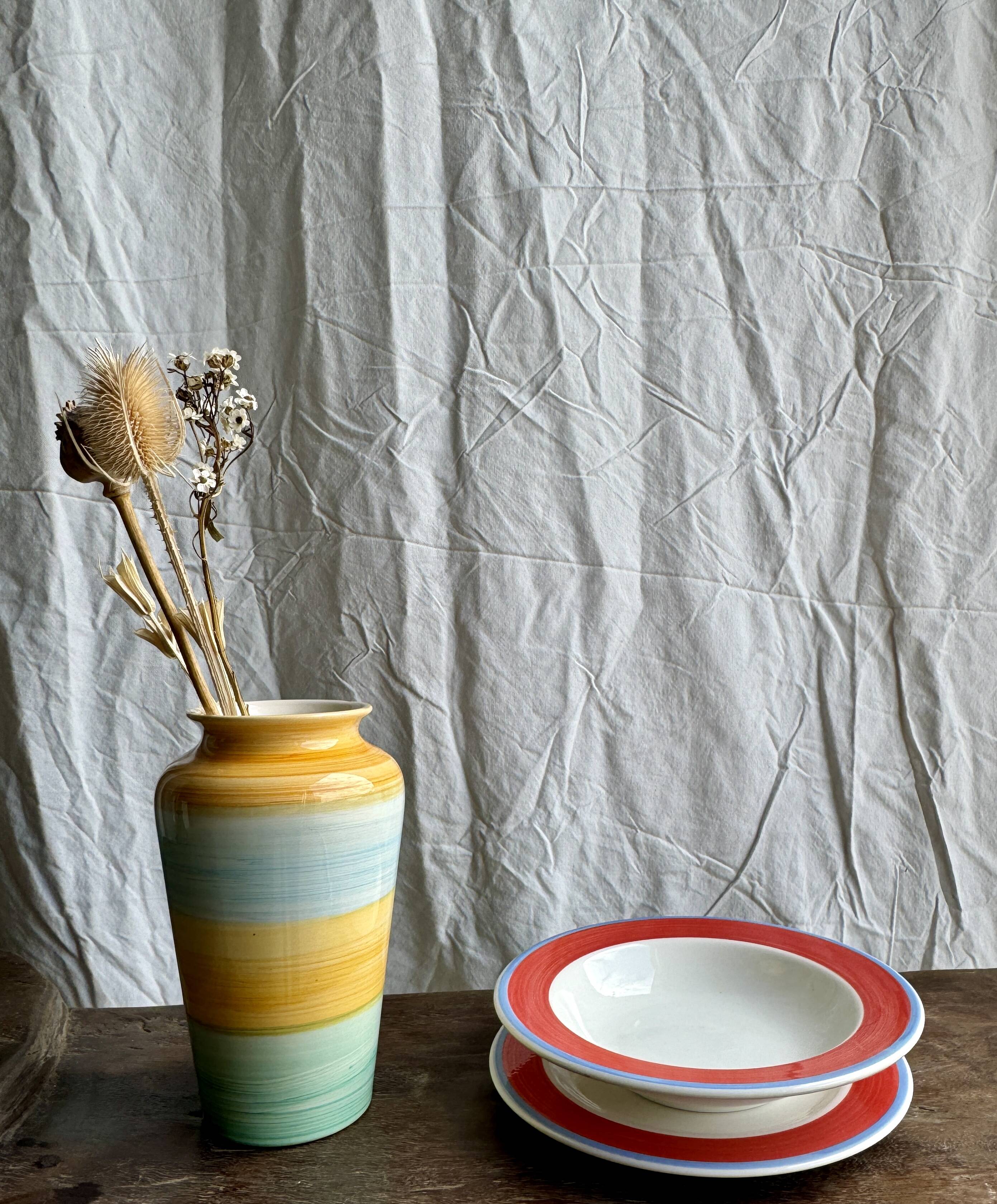 90s vase green, yellow, blue