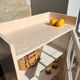 Petite armoire vitrée « Pâquerette »