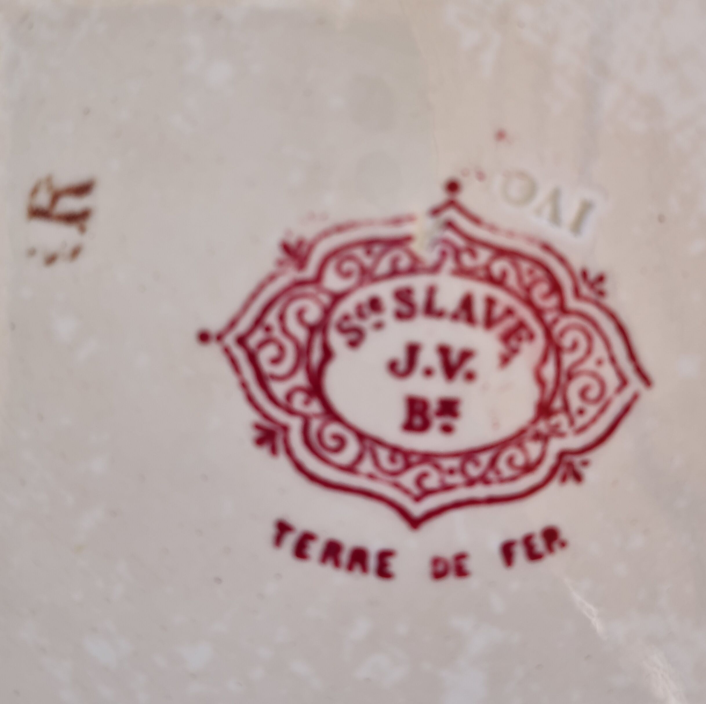 Set of 2 plates earth of iron Jules Vieillard