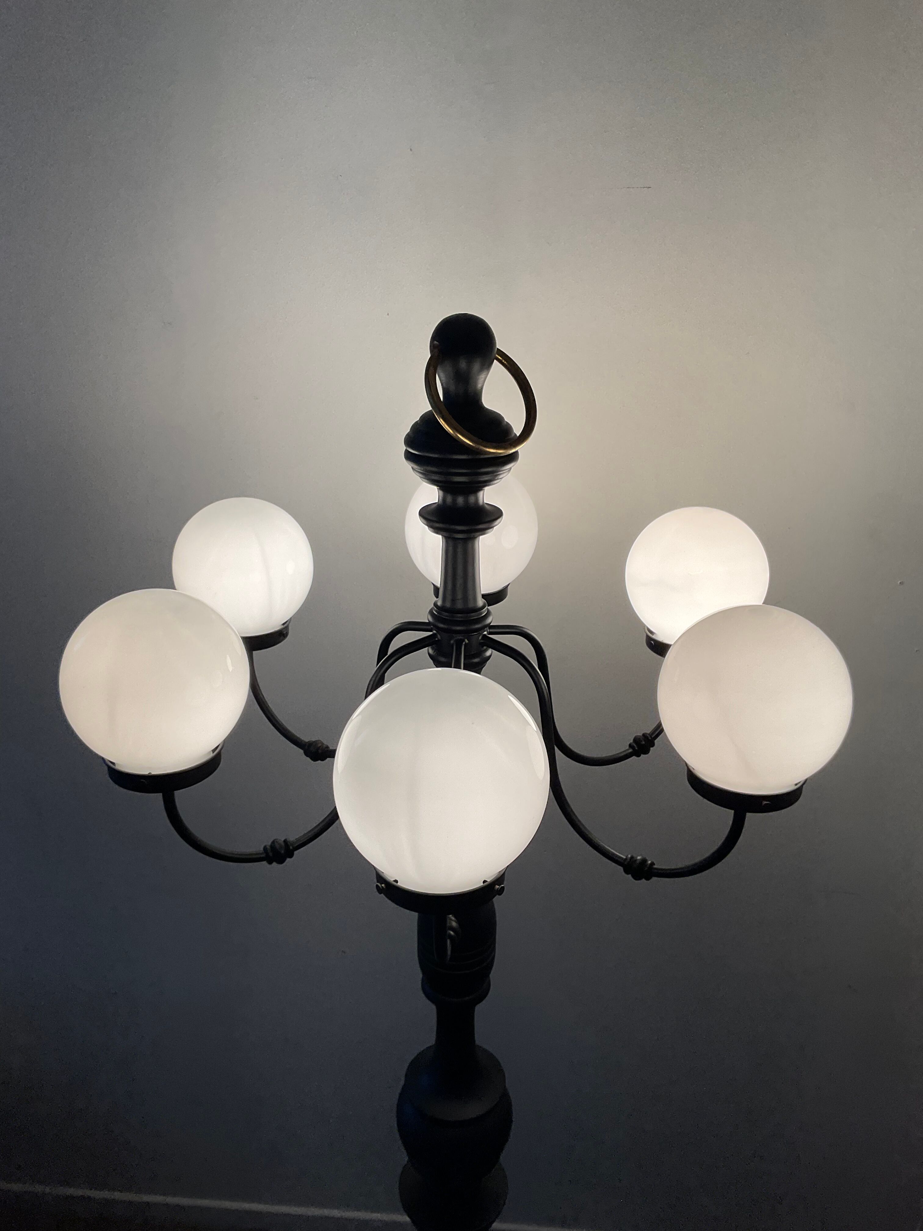Vintage "Lamppost" in opaline and wood 6 fires