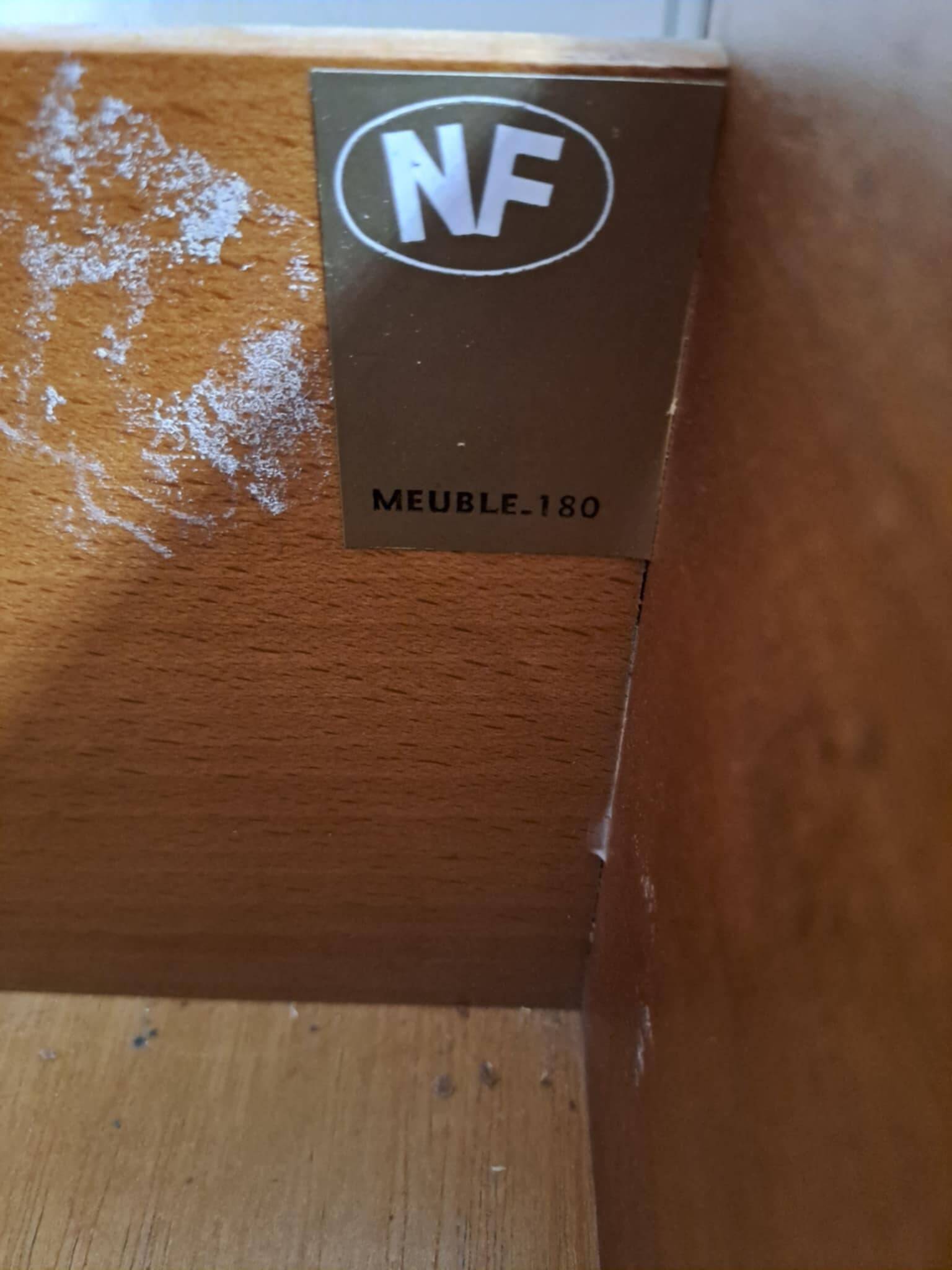 Mahogany chest of drawers