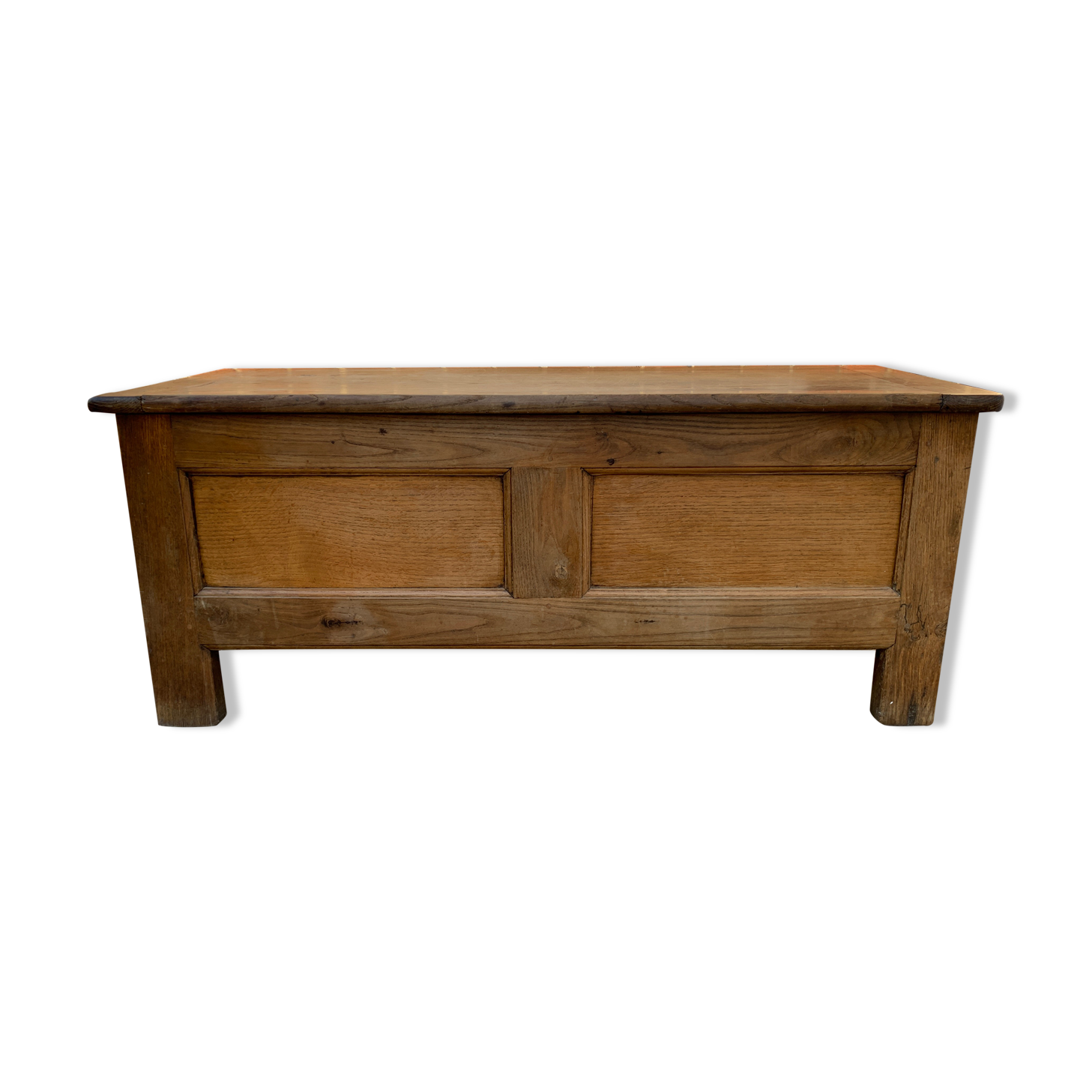Wooden chest chene