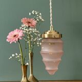 Suspension globe vintage en verre rose dépoli