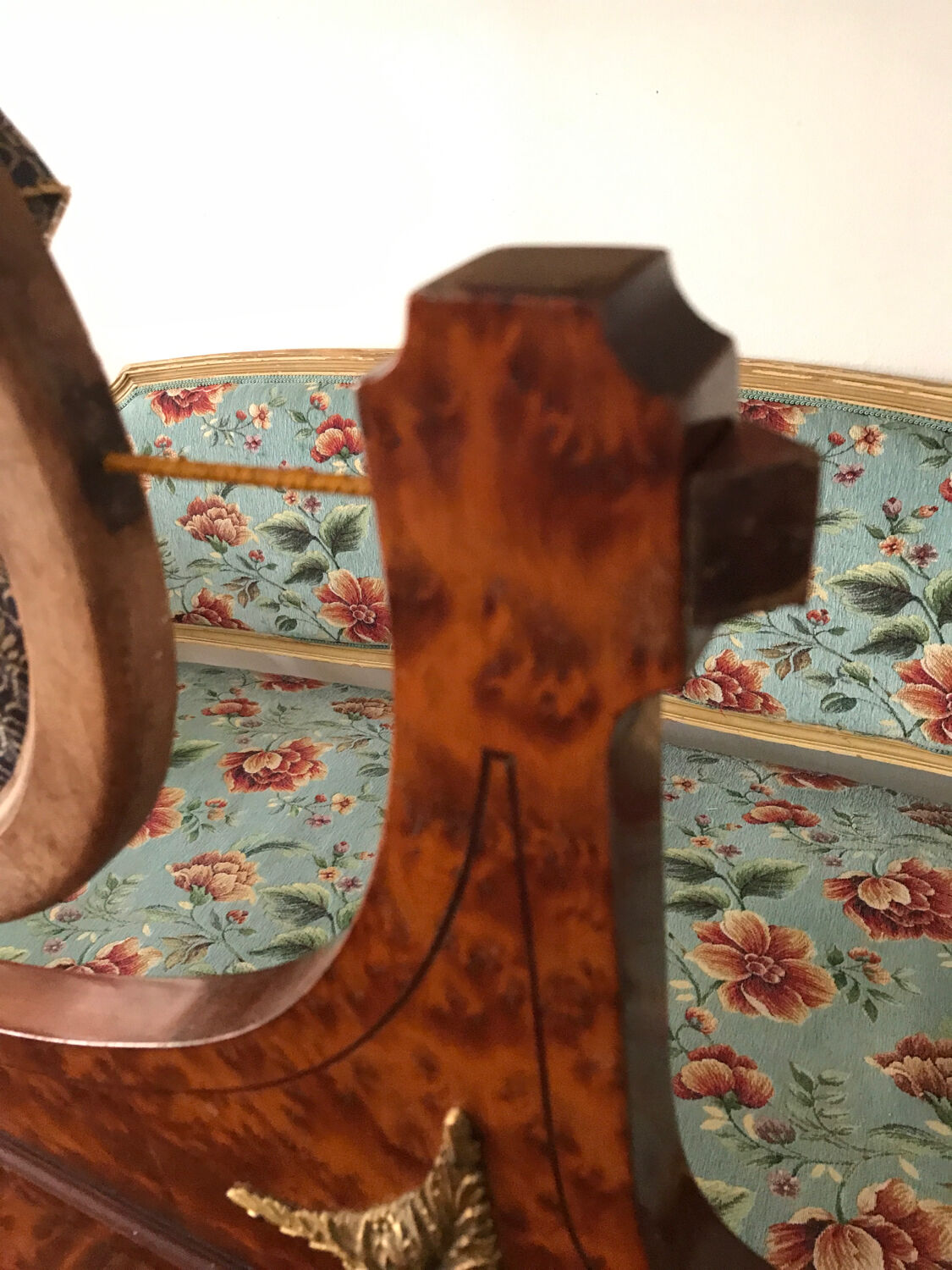 Desk in elm burl and bronze
