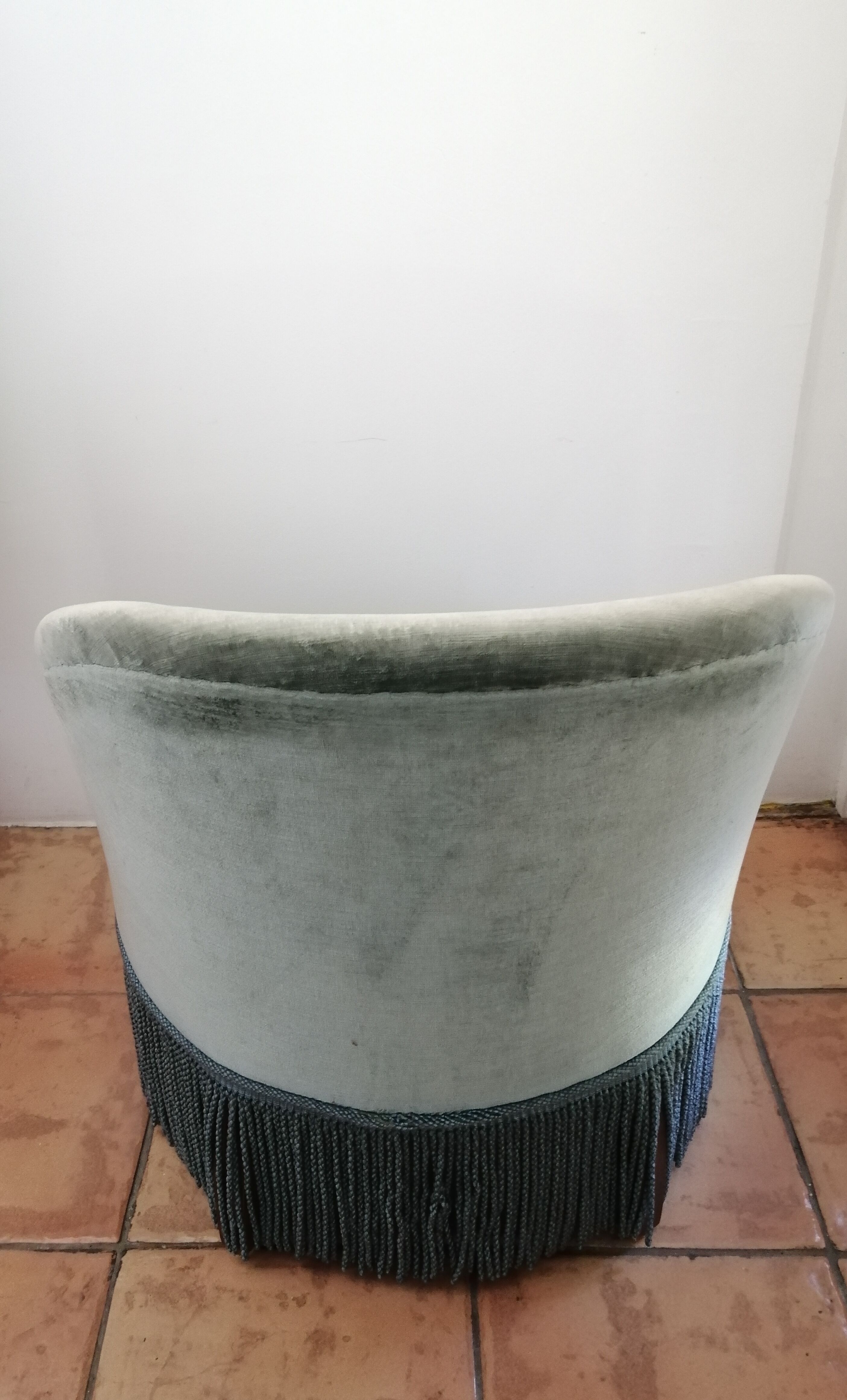 Vintage crapeau chair