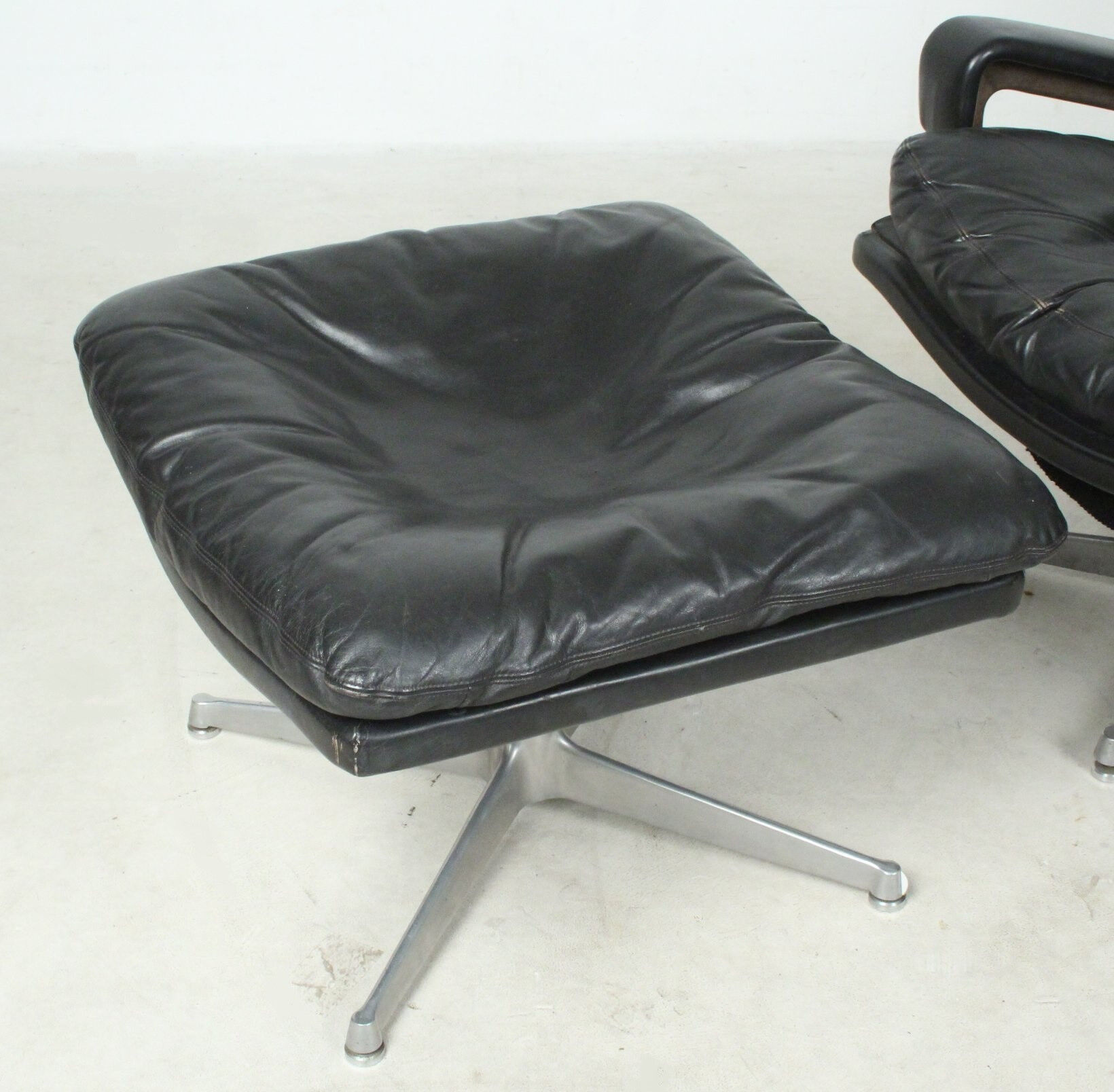 André vandenbrouck for straessle. armchair and ottoman, model 'king chair' and 'king pouf', 1970