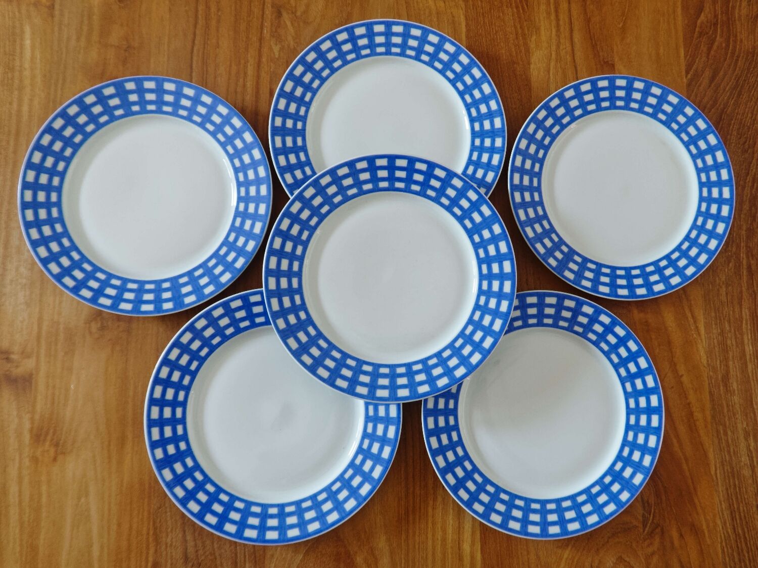 Lot 6 dessert plates Guy Degrennr Paréo collection