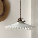 Opaline suspension