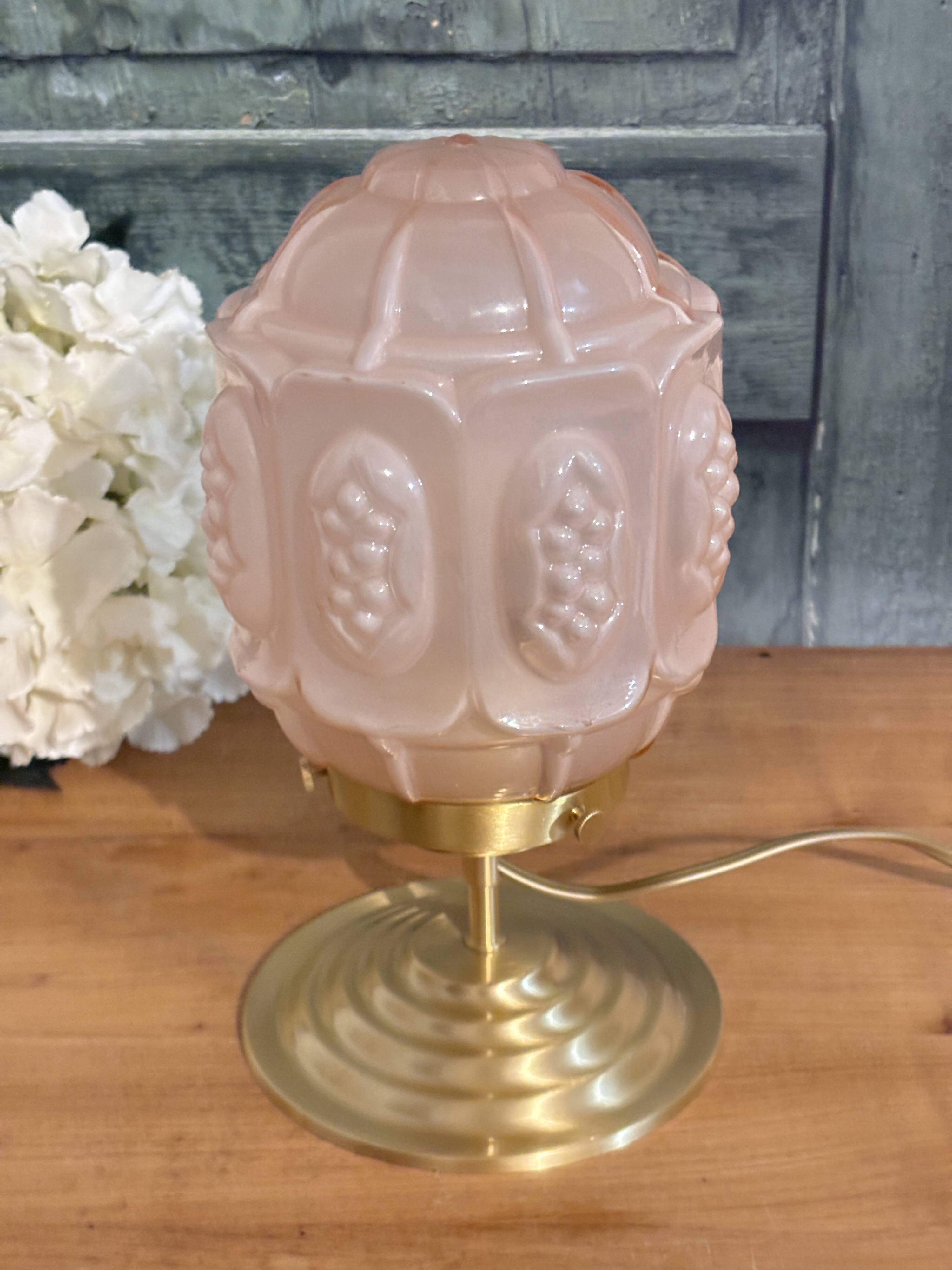 Nina table lamp