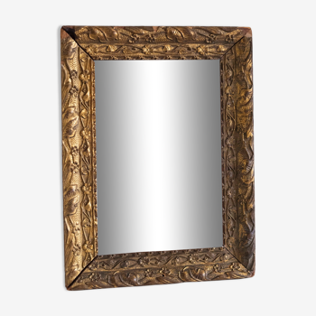 Miroir ancien en bois doré