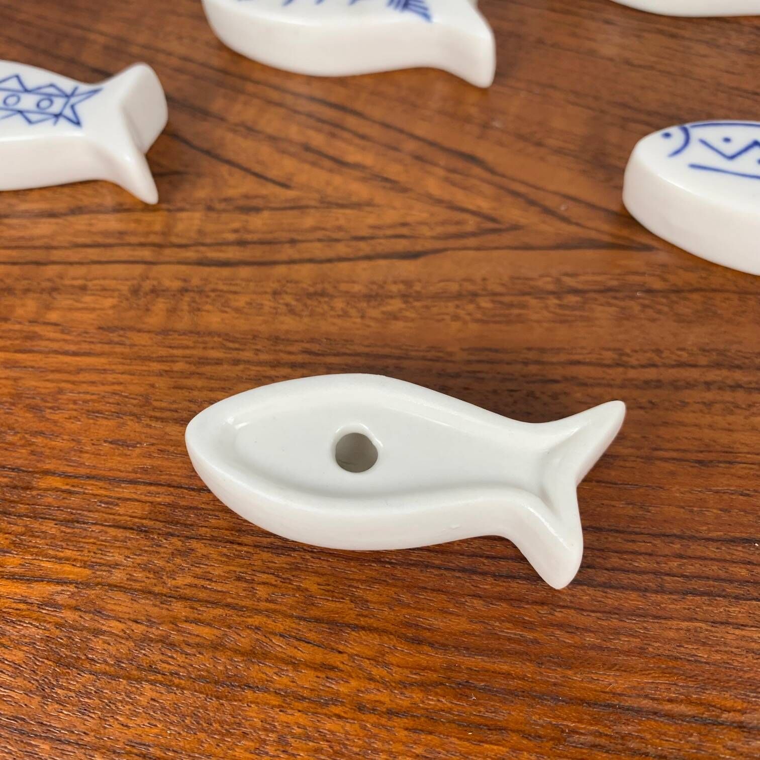 Set of 6 vintage ceramic fish-shaped knife holders