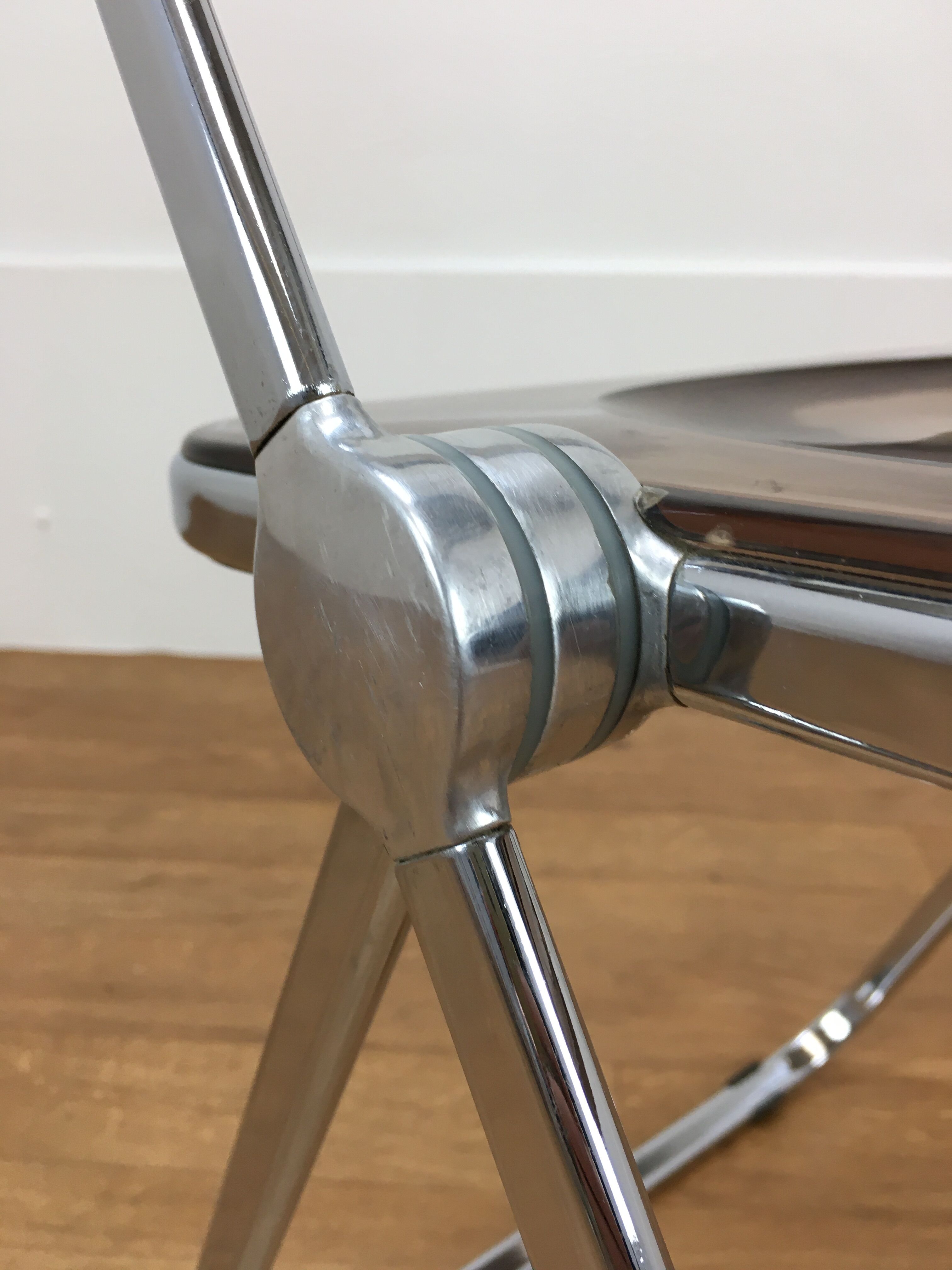 Giancarlo Piretti's Plia Chair for Anonima Castelli
