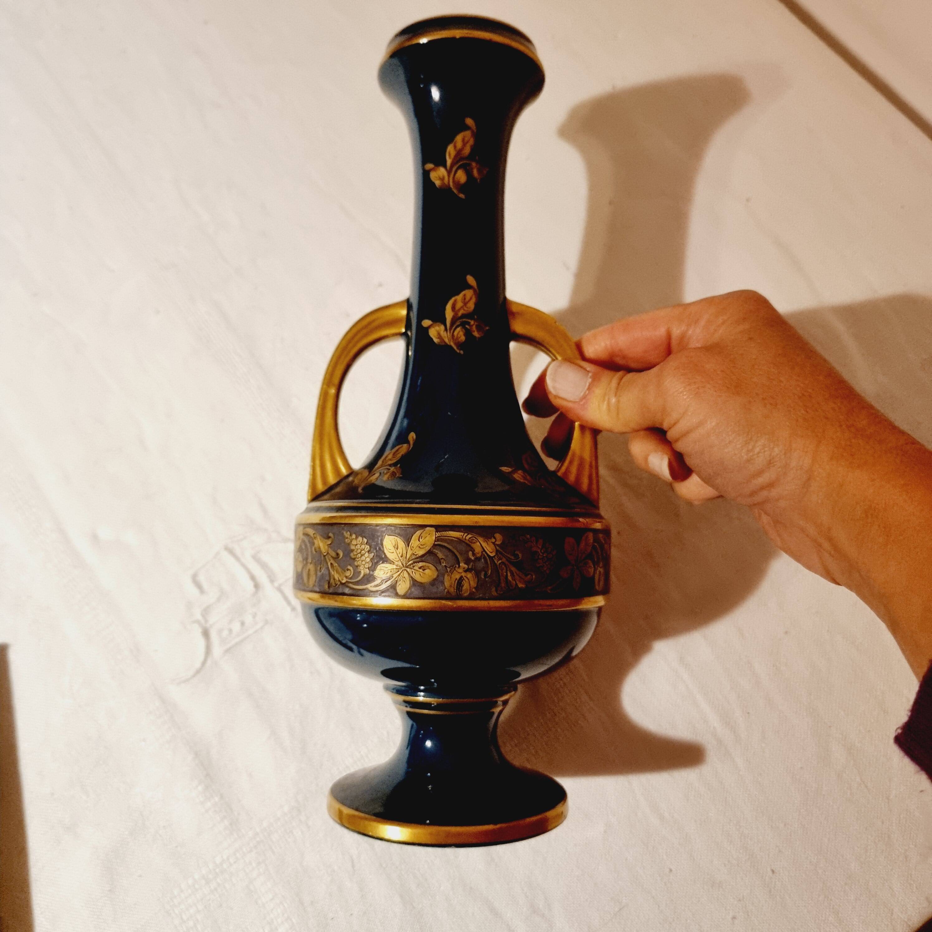 French Empire style vase from the 1920s by Jaget & Pinon