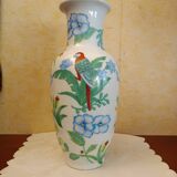 Floral vase with parrot