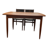 Scandinavian table
