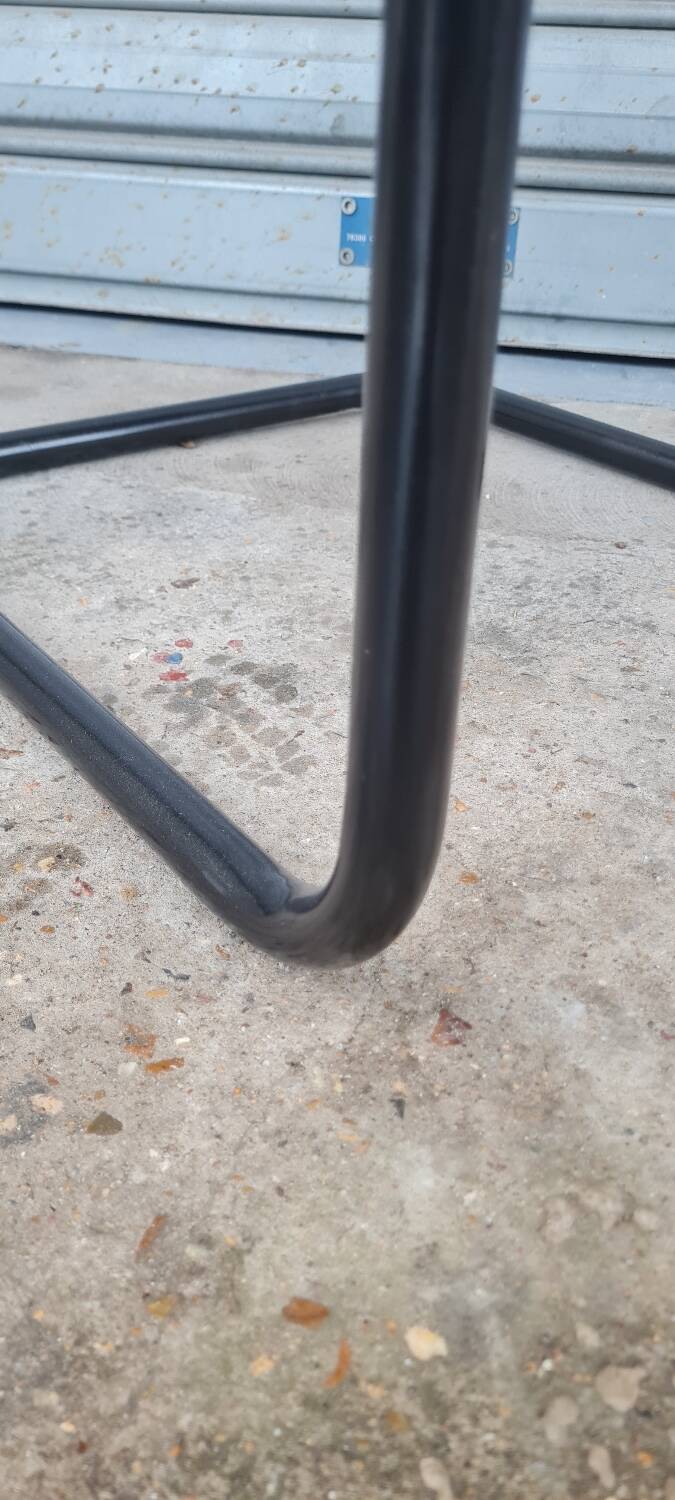 B32 chair by marcel breuer