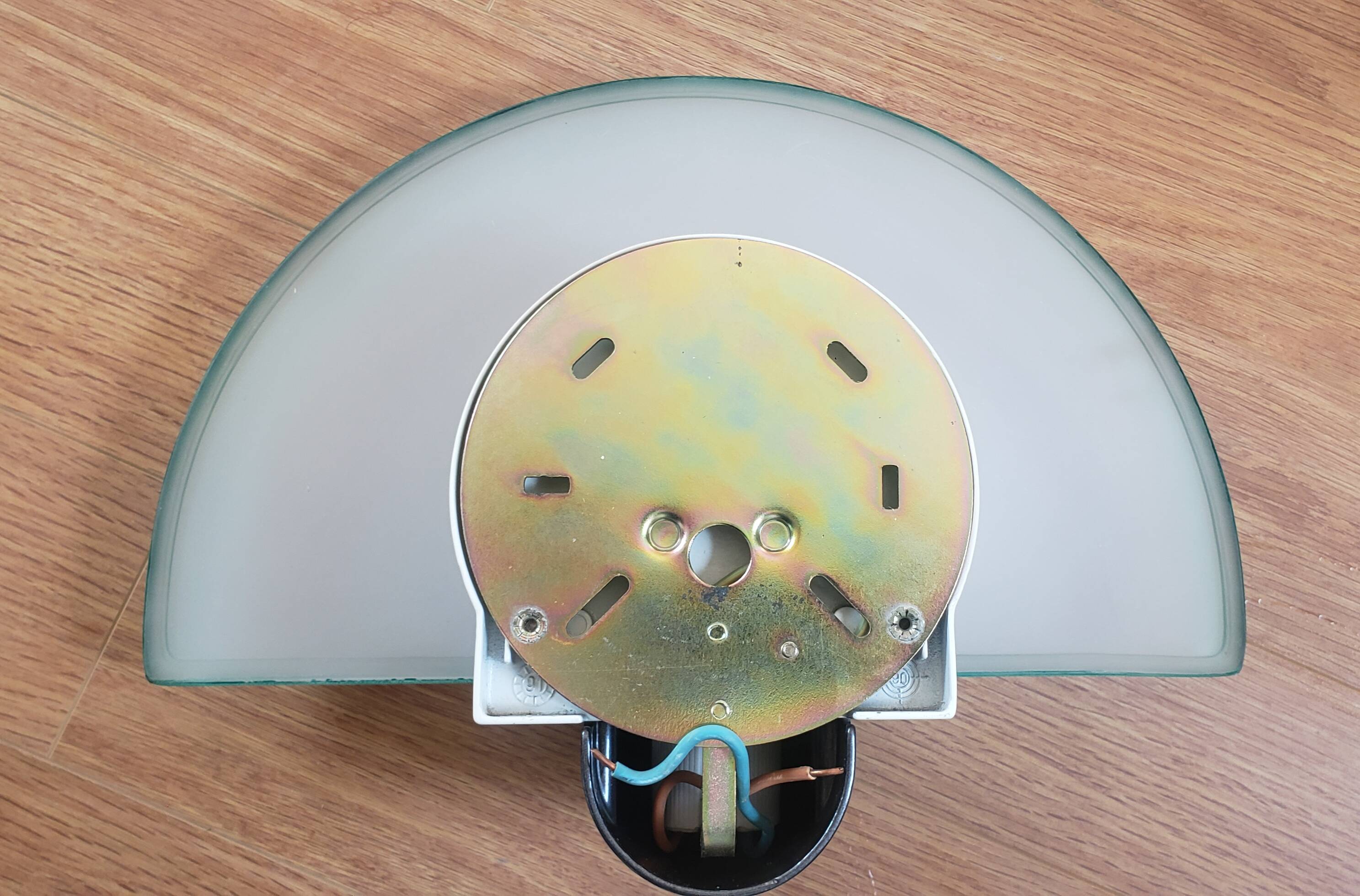 Pair of Arteluce Diva wall lights by Ezio Didone