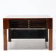 Ensemble de cinq tables d'appoint modernes en palissandre danois.