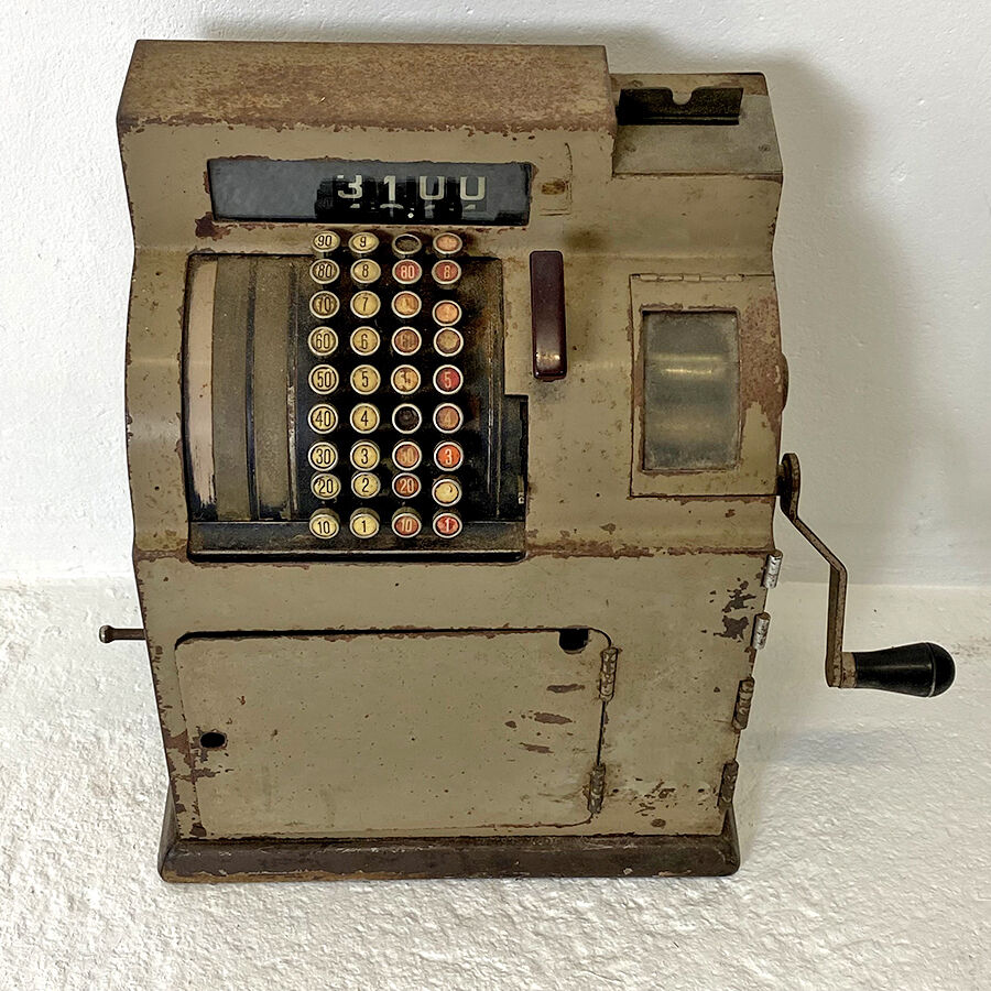 Caisse enregistreuse vintage 60