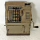 Caisse enregistreuse vintage 60