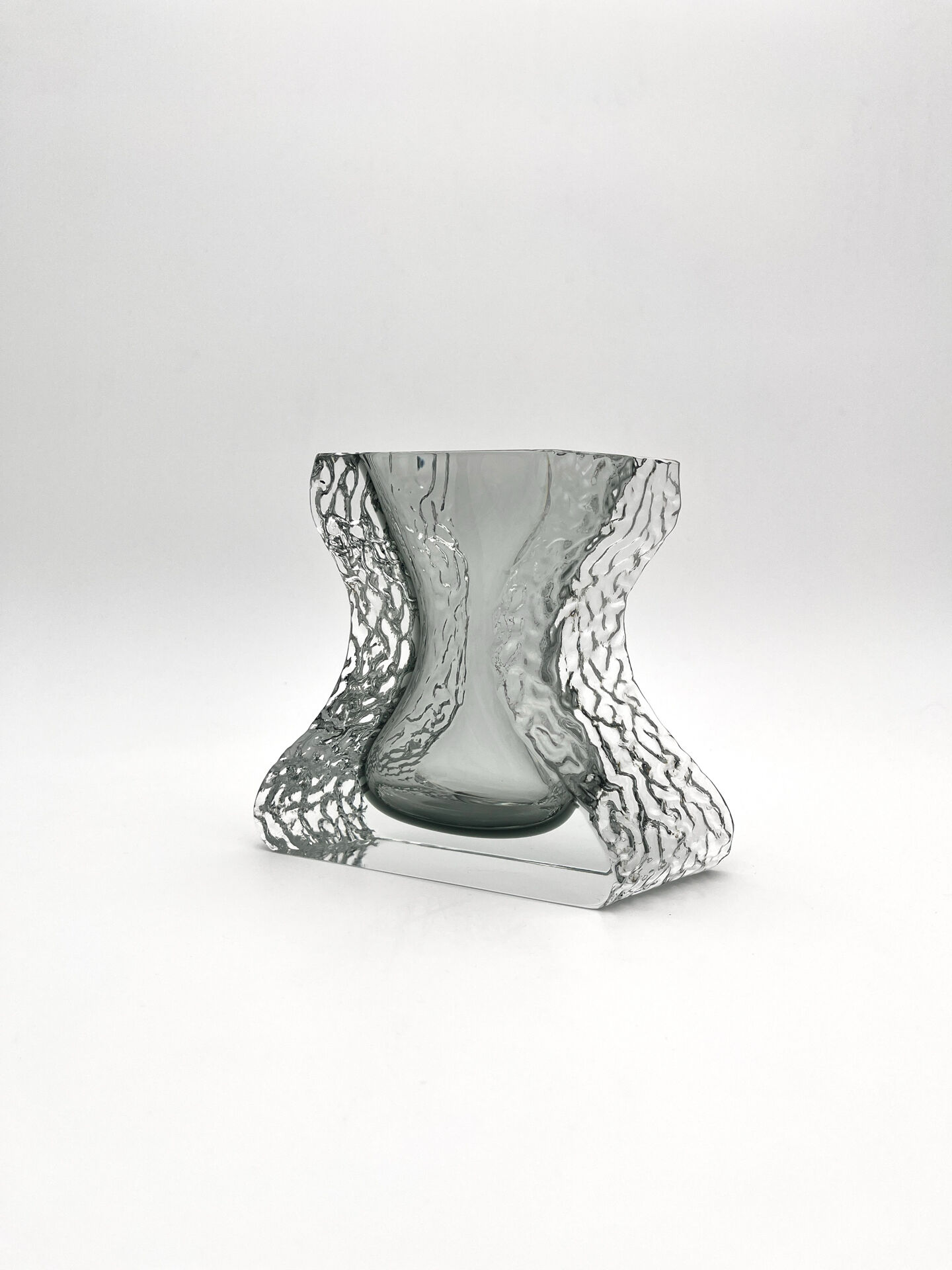 Vase Mandruzzato Murano Sommerso Fumé Texture Givrée Design 70s