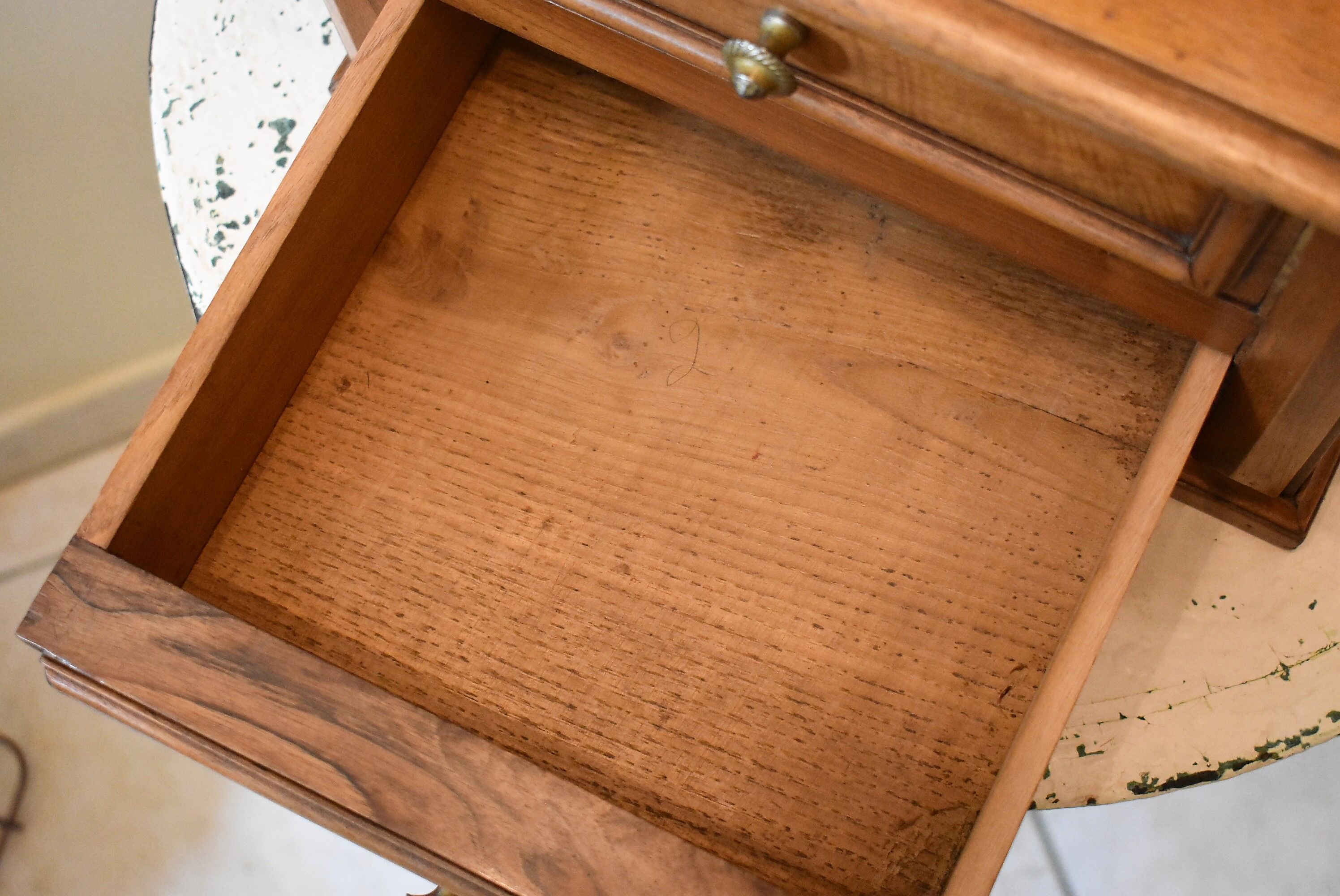Small furniture 2 drawers wooden